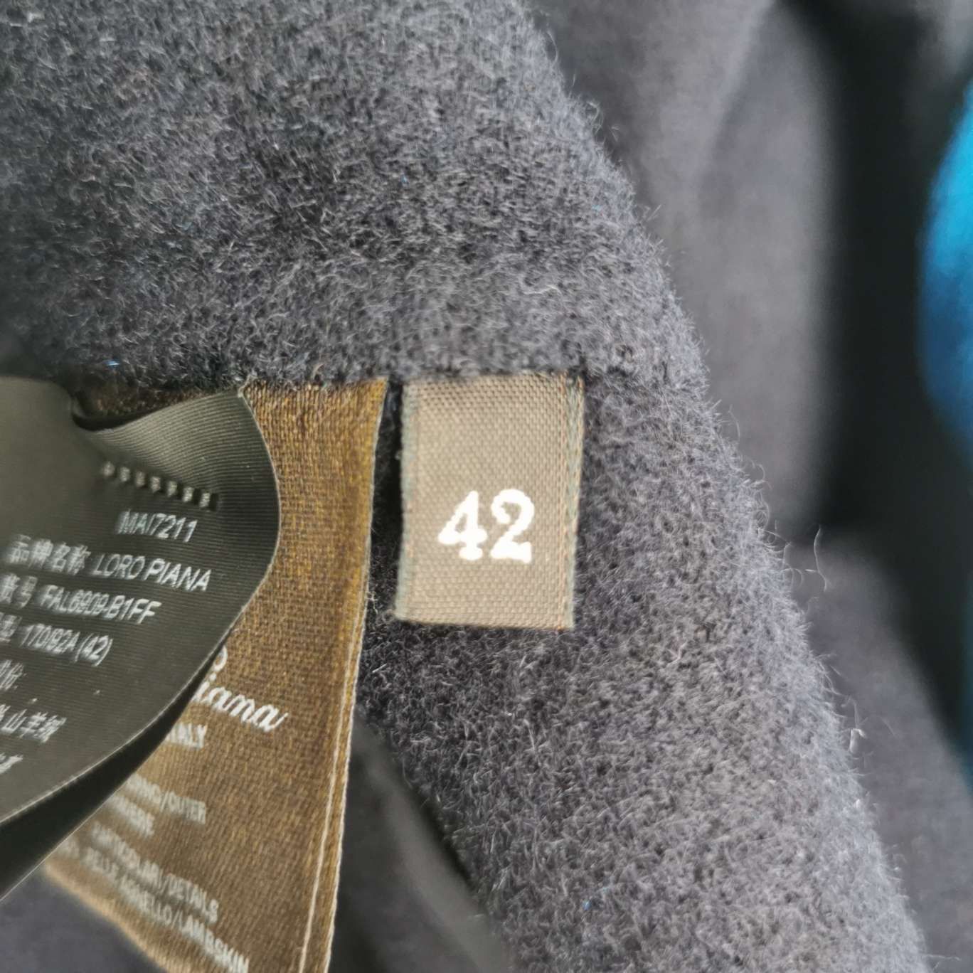 Loro Piana Loro Piana Cashmere Hooded Coat IT 42 Size M / US 6-8 / IT 42-44 - 4 Thumbnail
