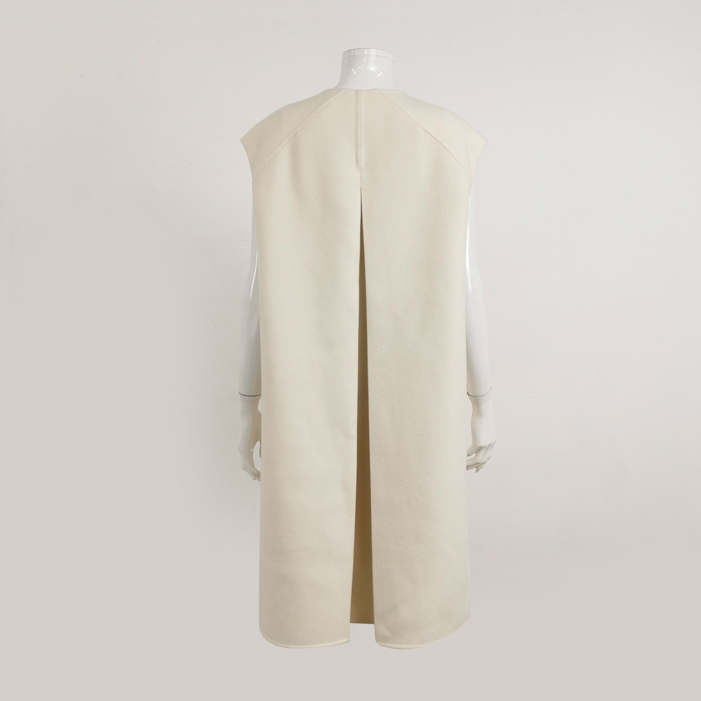 Loro Piana Loro Piana Baby Cashmere Sleeveless Coat Size S Size S / US 4 / IT 40 - 2 Thumbnail