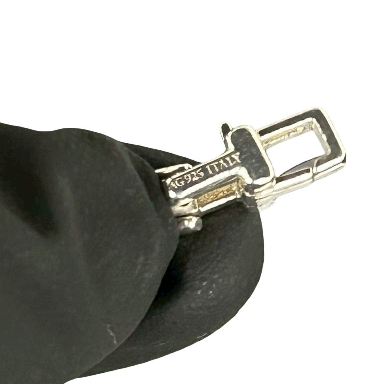 Tiffany & Co. Tiffany & Co. Tiffany&Co. T Narrow Silver Bracelet Precious Metal Bracelet DUTY FREE for USA Size ONE SIZE - 4 Thumbnail