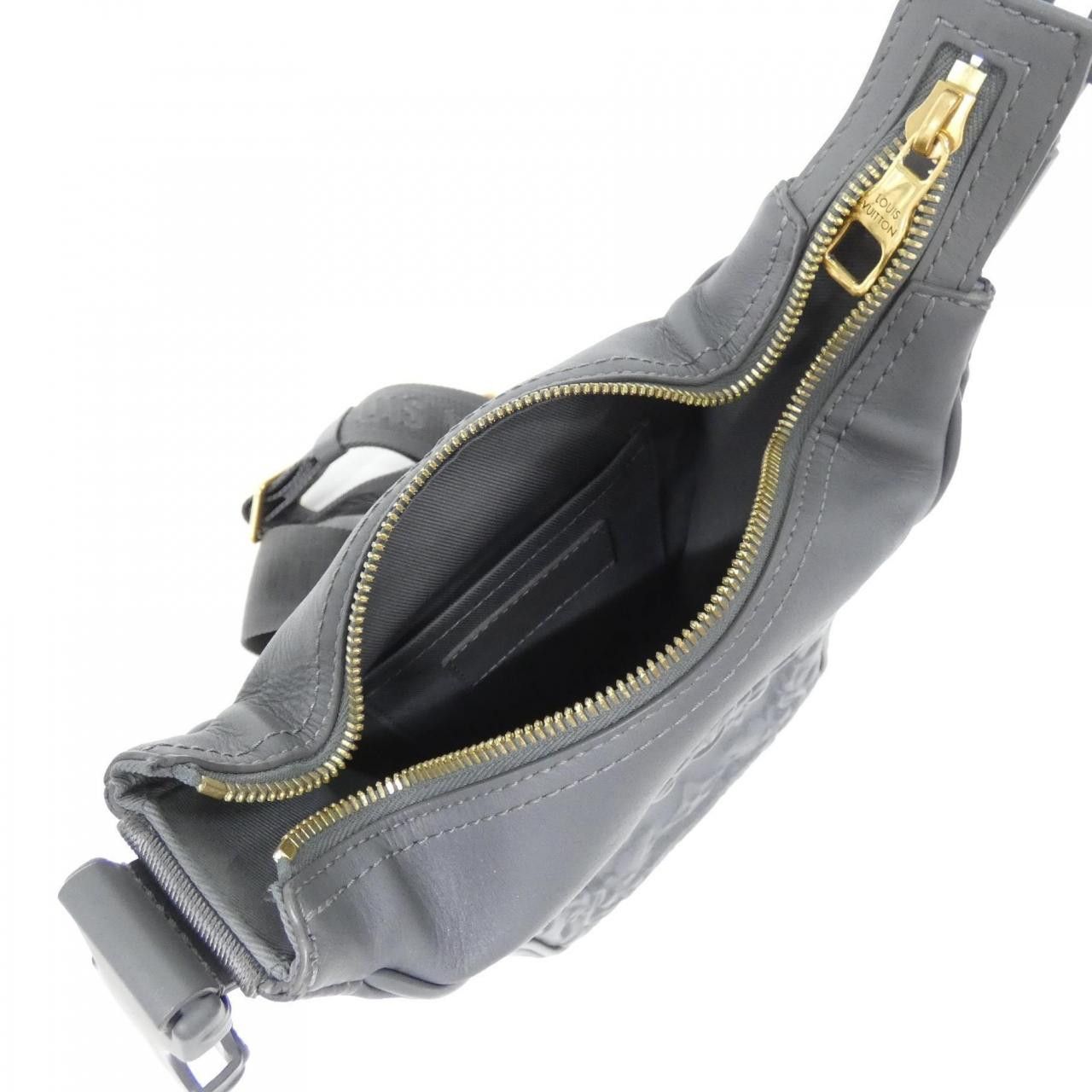 Louis Vuitton Louis Vuitton Louis Vuitton LV Ornament Cruiser Messenger Calf Shoulder Bag Leather Shoulder Bag M21812 DUTY FREE for USA Size ONE SIZE - 9 Thumbnail