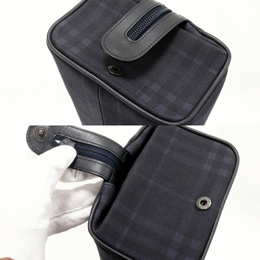 Burberry Burberry Burberry PVC Canvas Calf Nylon Clutch Bag Textile Vanity Bag DUTY FREE for USA Size ONE SIZE - 5 Thumbnail