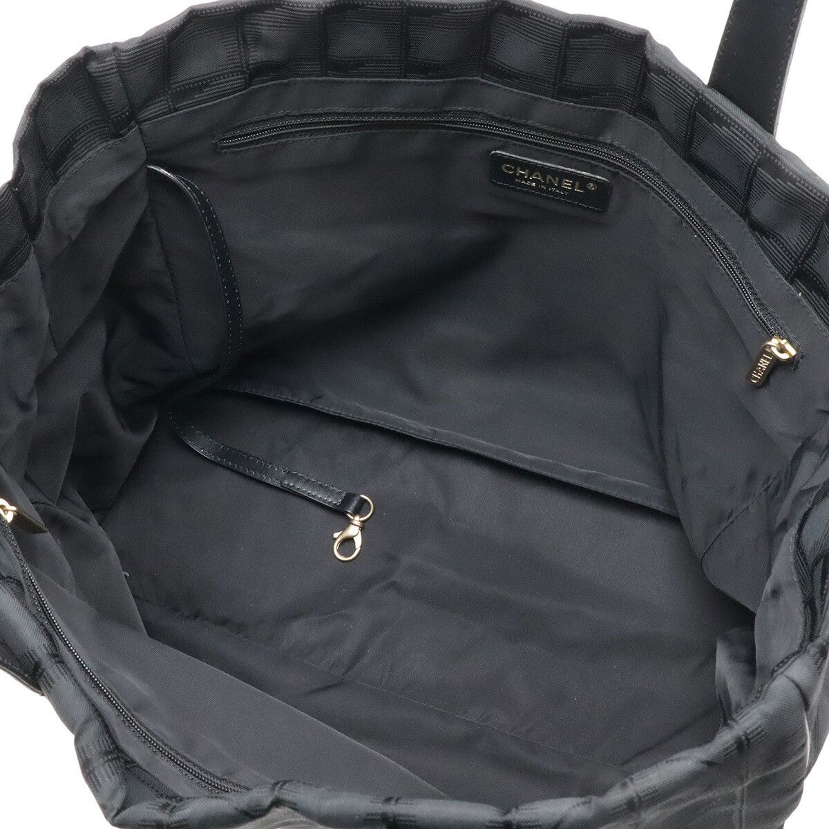 Chanel Chanel Chanel New Travel Line Nylon Tote Bag Textile Tote Bag A15991 DUTY FREE for USA Size ONE SIZE - 5 Thumbnail