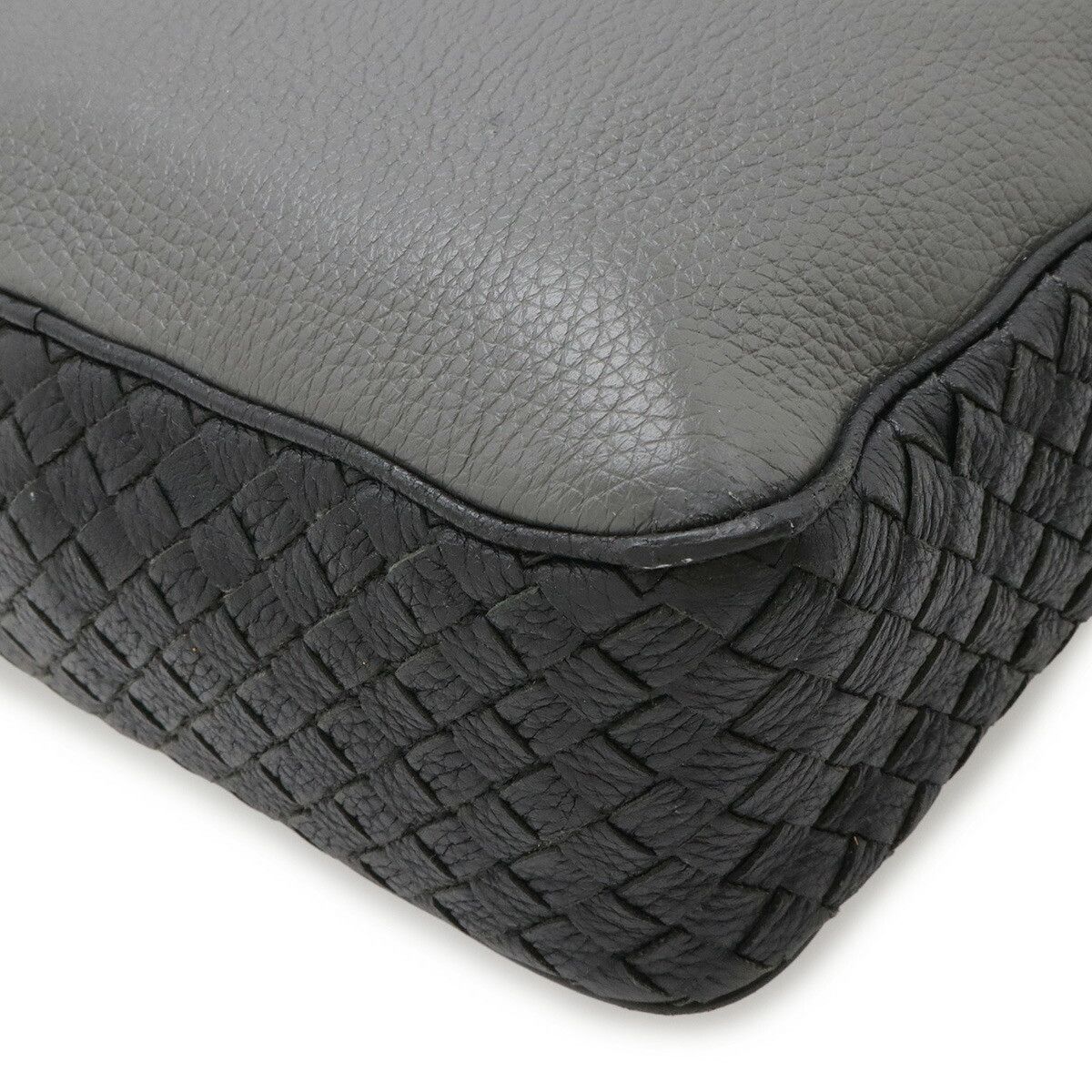 Bottega Veneta Bottega Veneta Bottega Veneta Intrecciato Leather Shoulder Bag Leather Shoulder Bag DUTY FREE for USA Size ONE SIZE - 3 Thumbnail
