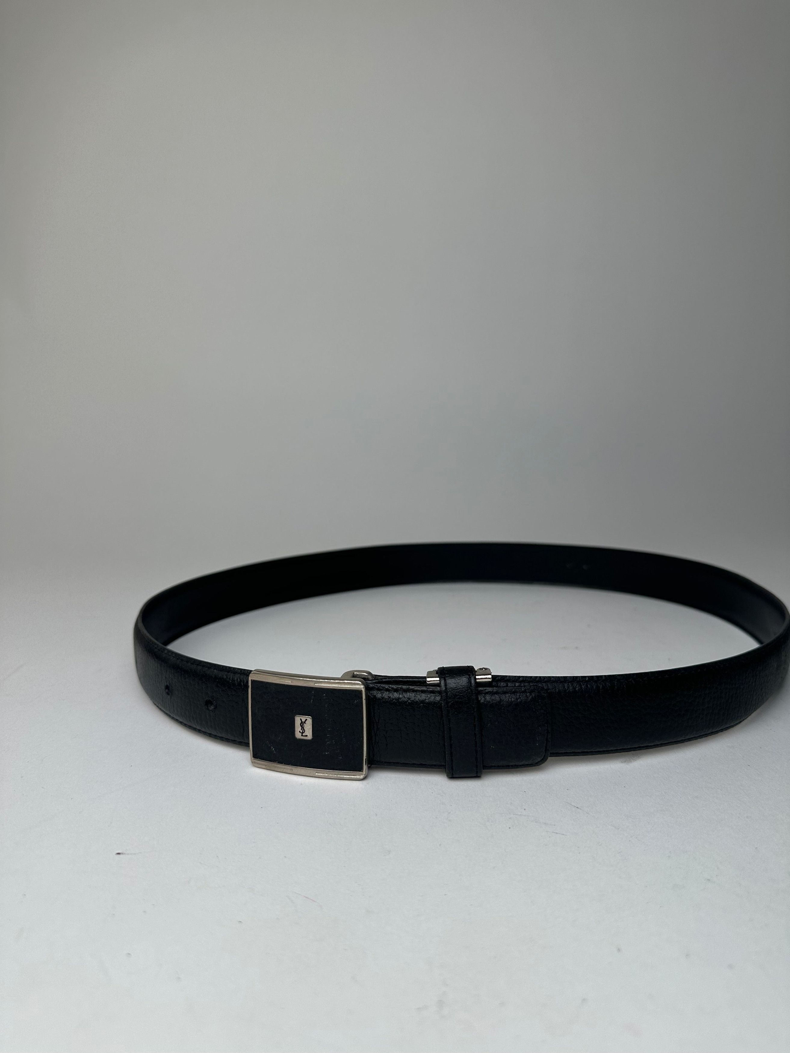Yves Saint Laurent Textured Leather Belt Silver Buckle Black Size ONE SIZE - 7 Thumbnail