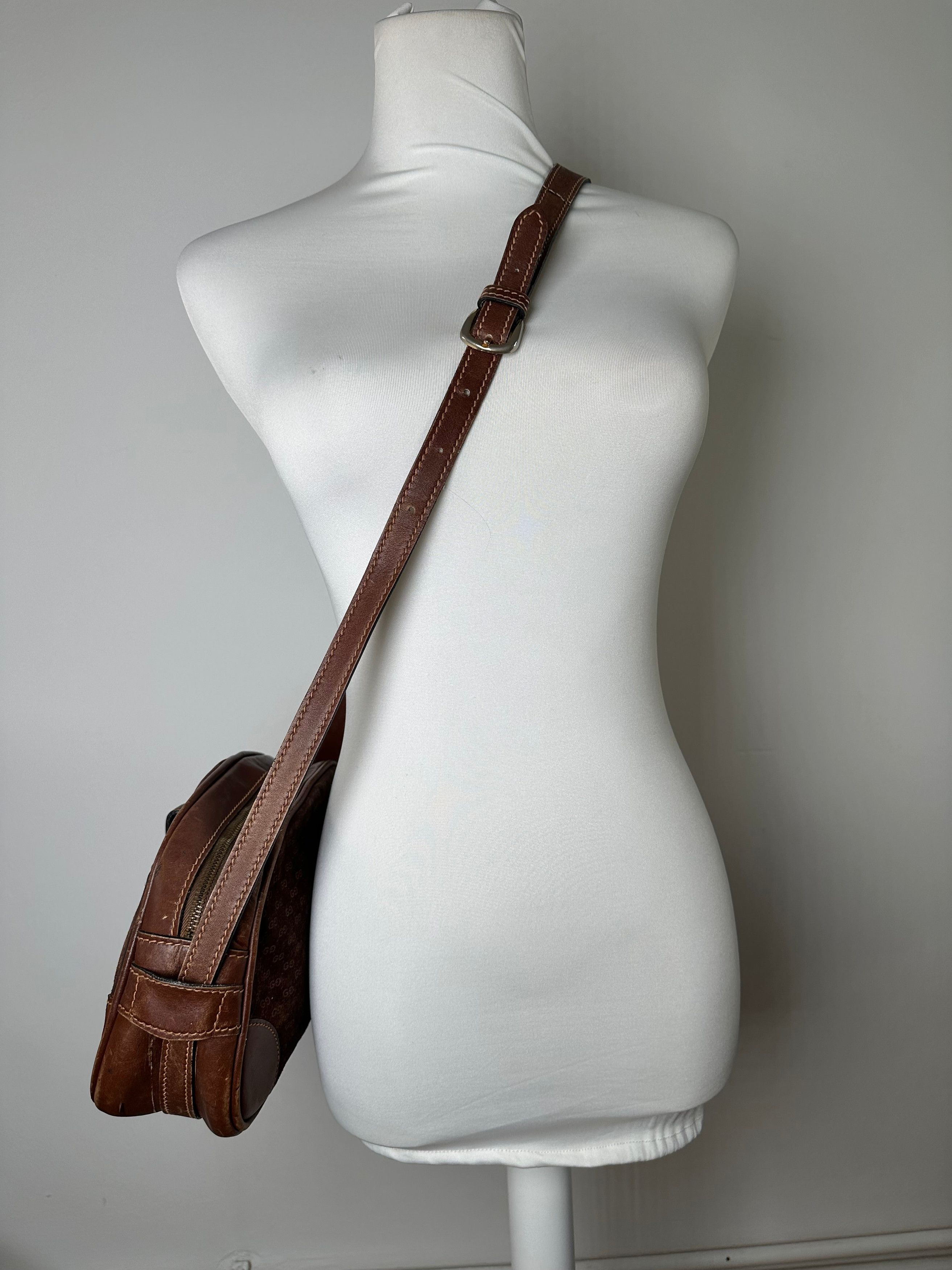 Gucci Vintage Canvas Shoulder Bag Brown Size ONE SIZE - 8 Thumbnail