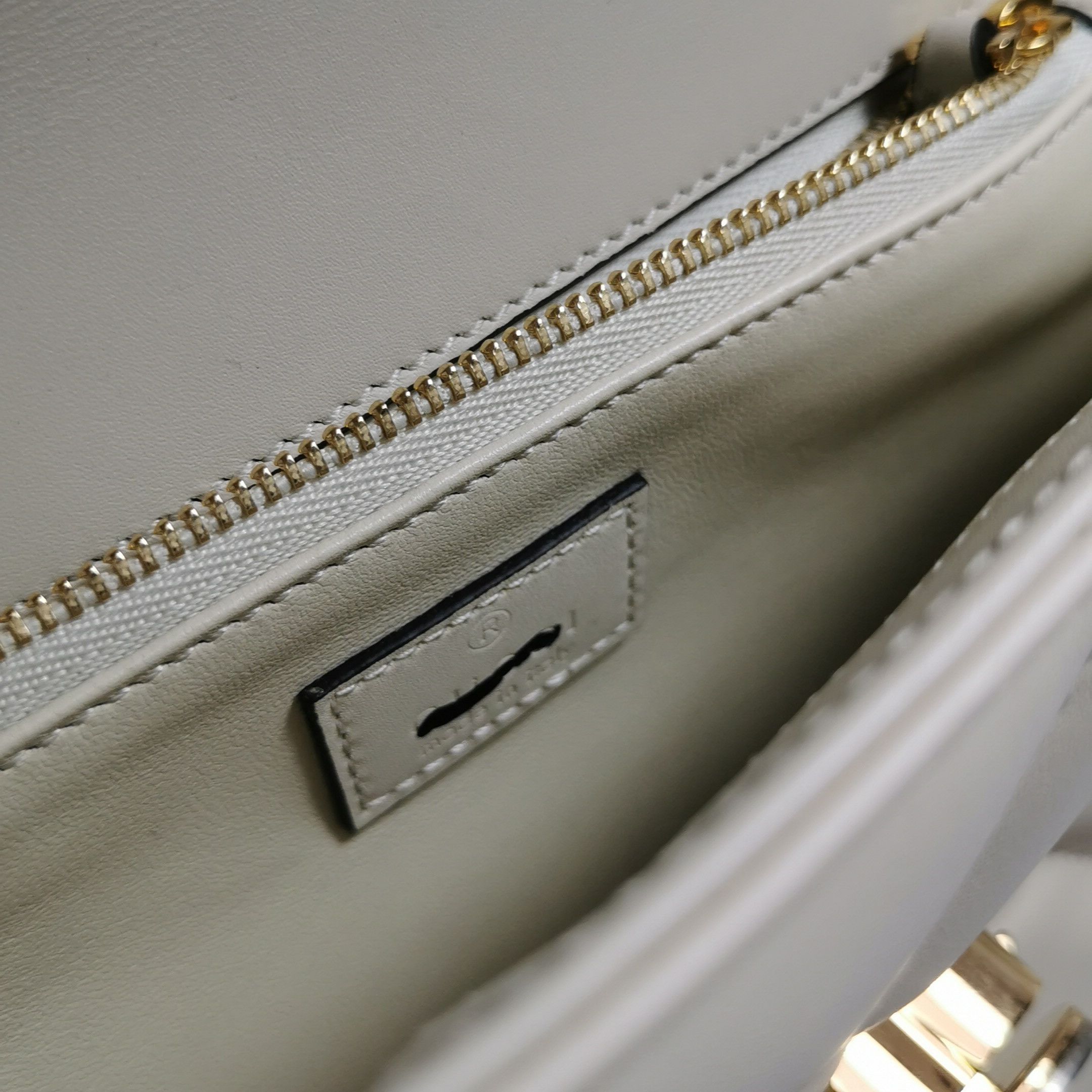 Gucci Gucci Women os Shoulder Bags Size ONE SIZE - 22 Thumbnail