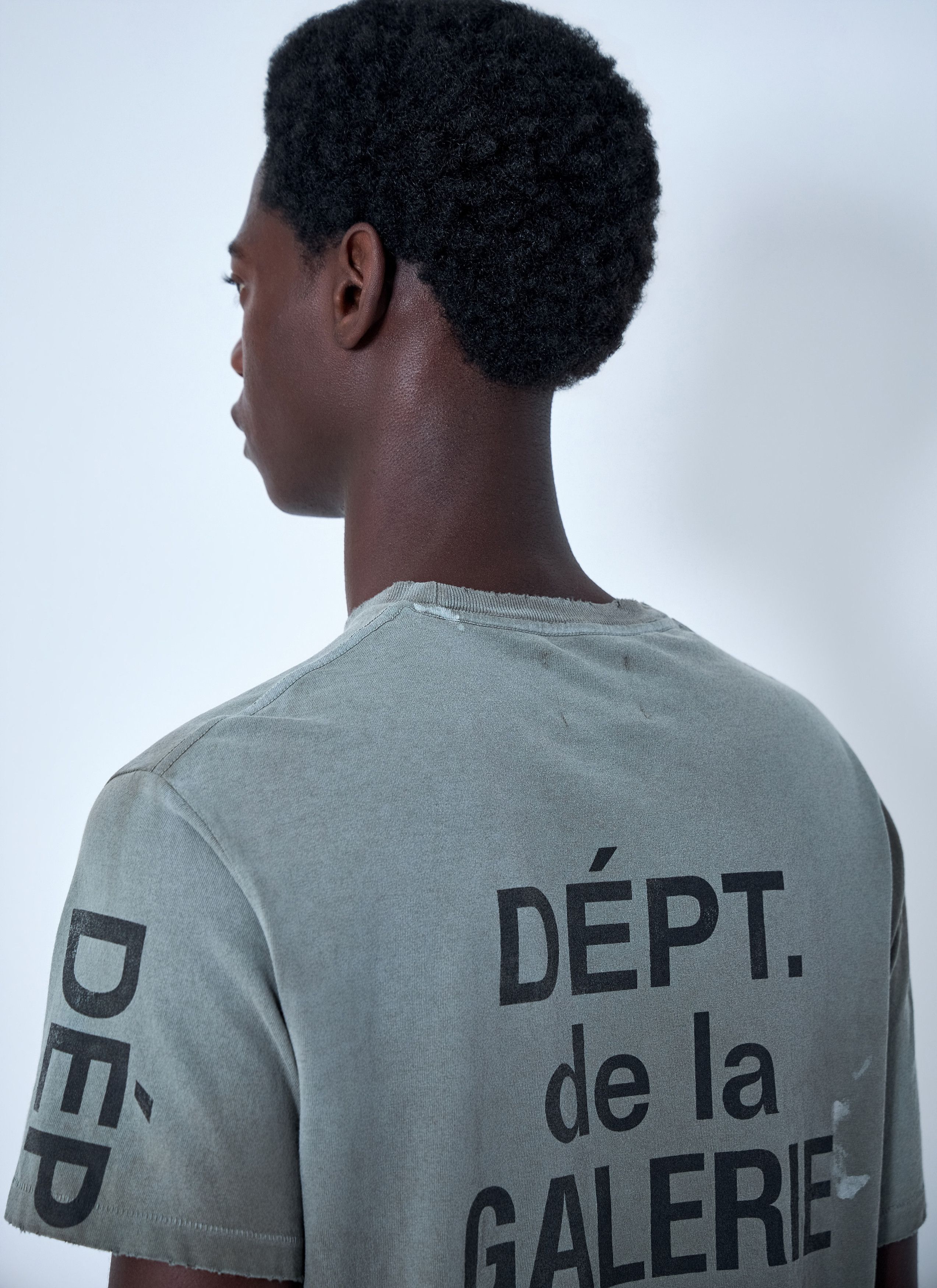 Gallery Dept. Distressed T-Shirt Size US XS / EU 42 / 0 - 5 Thumbnail