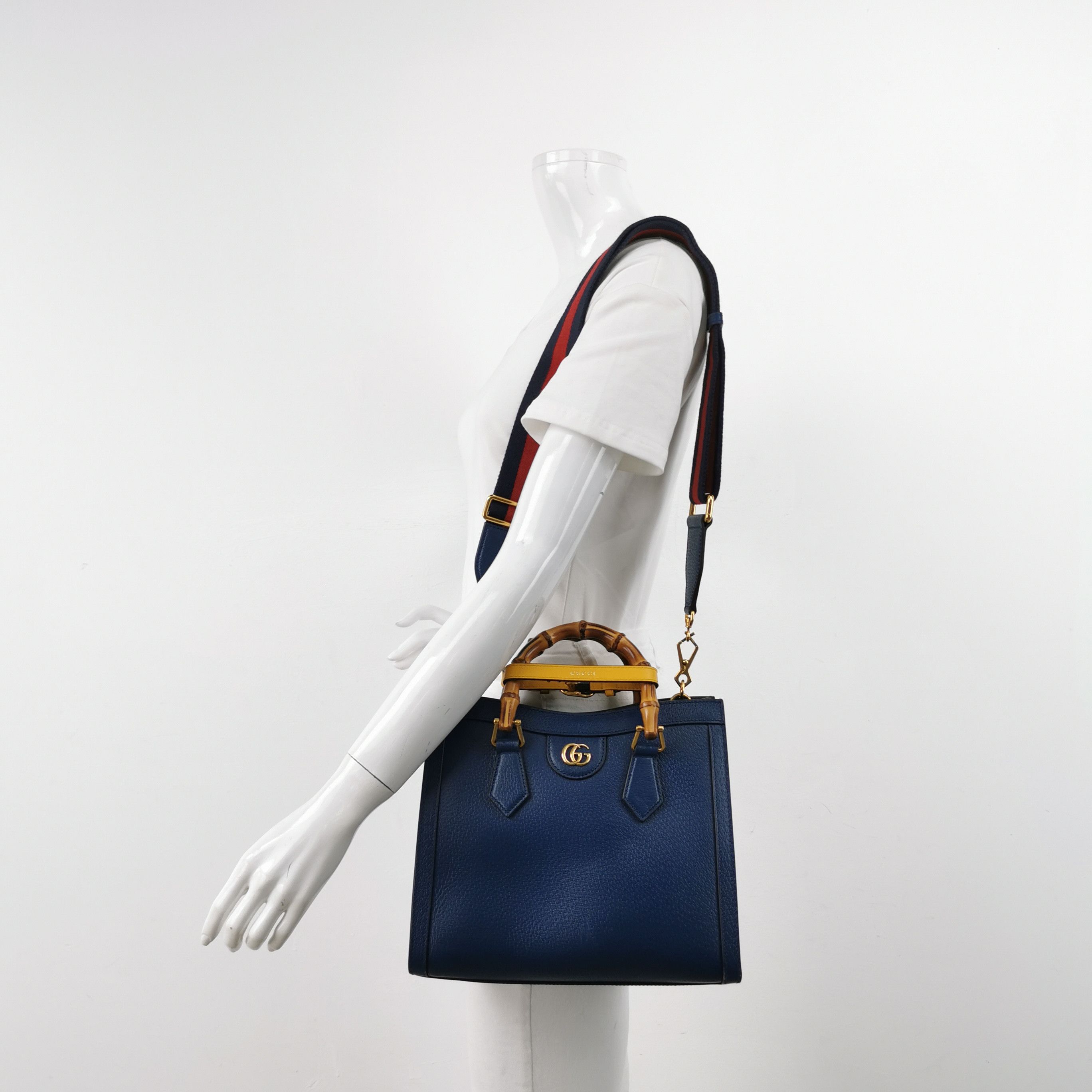 Gucci Gucci Women os Crossbody Bags Size ONE SIZE - 2 Thumbnail