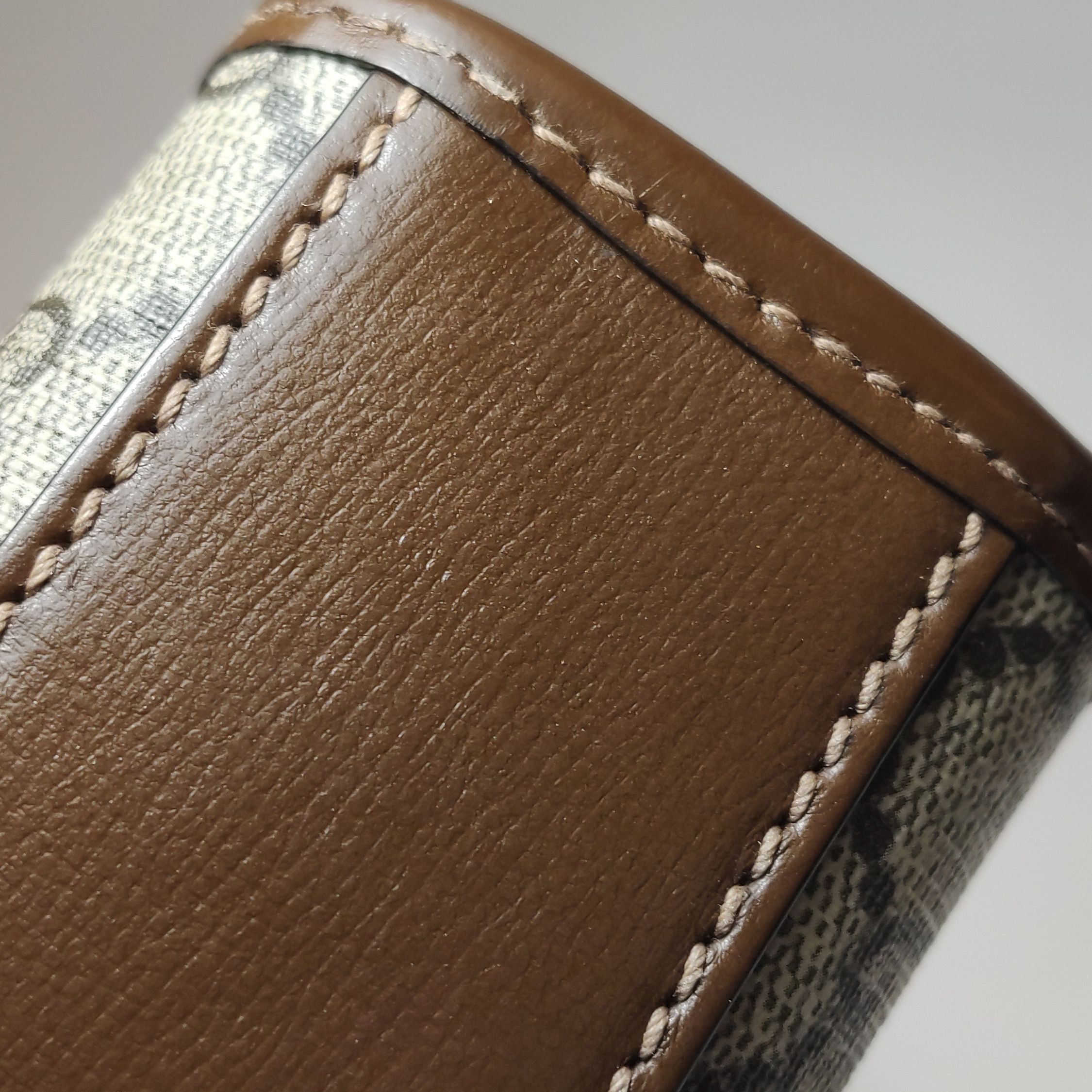 Gucci Gucci Women os Crossbody Bags Size ONE SIZE - 17 Thumbnail