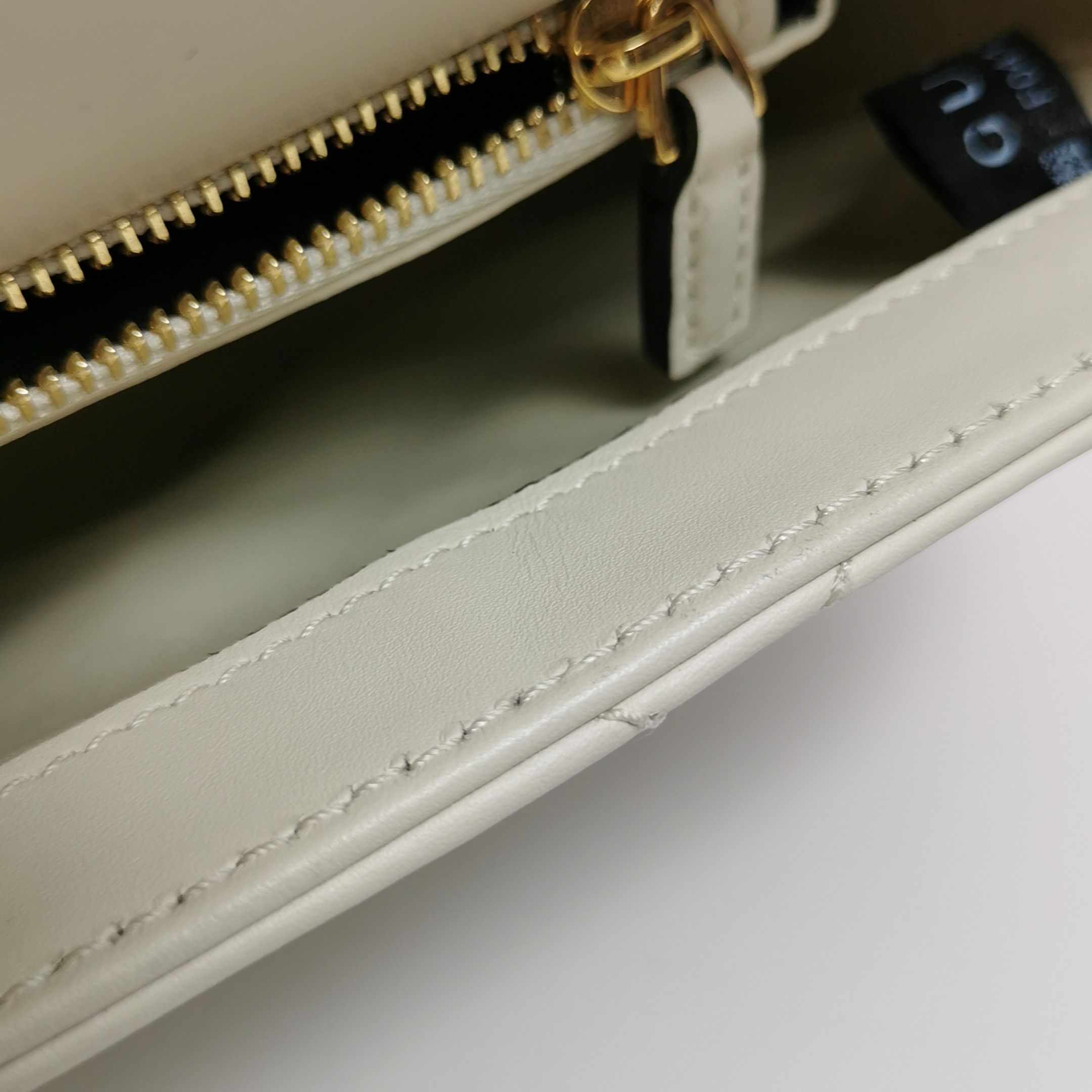 Gucci Gucci Women os Shoulder Bags Size ONE SIZE - 20 Thumbnail