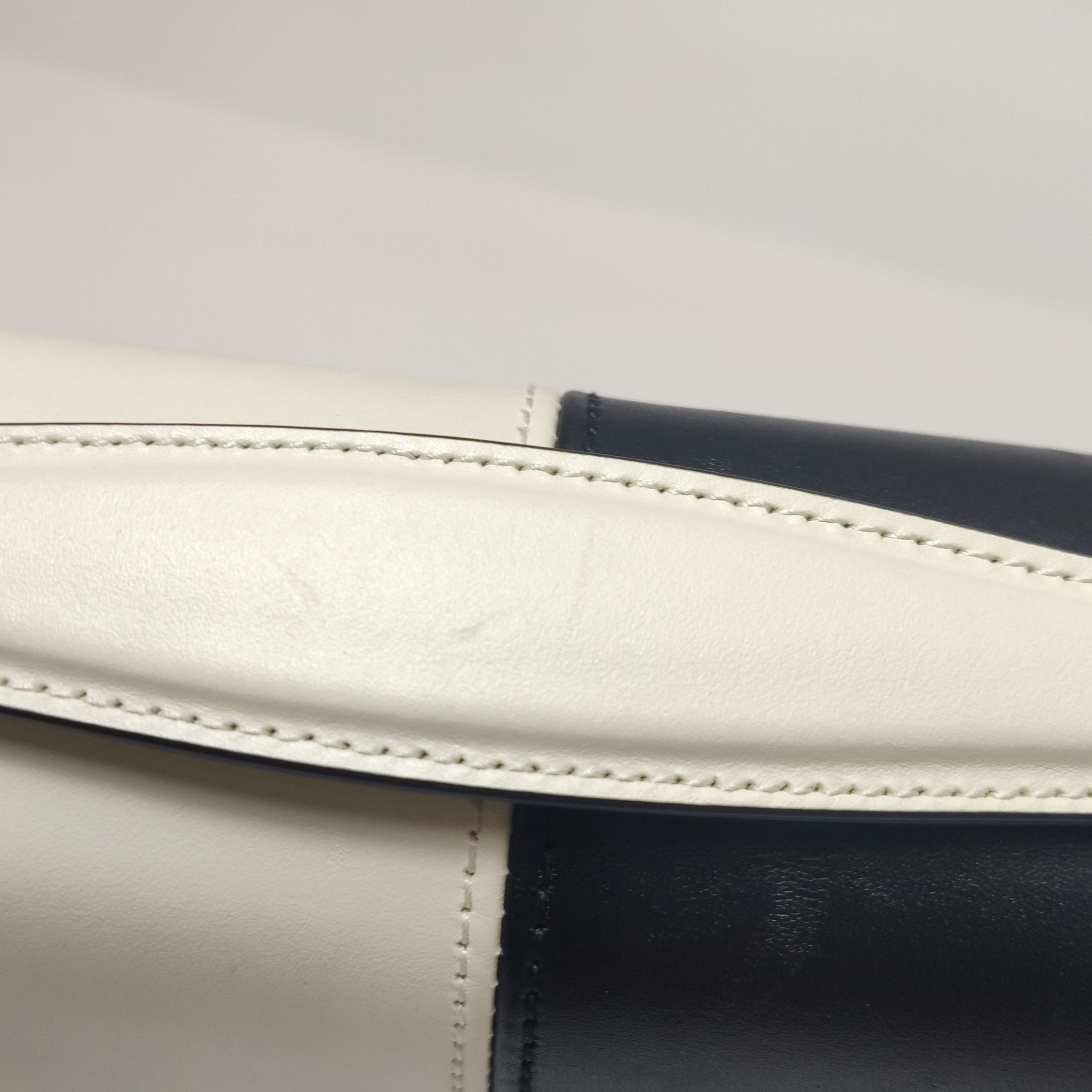 Gucci Gucci Women os Crossbody Bags Size ONE SIZE - 22 Thumbnail