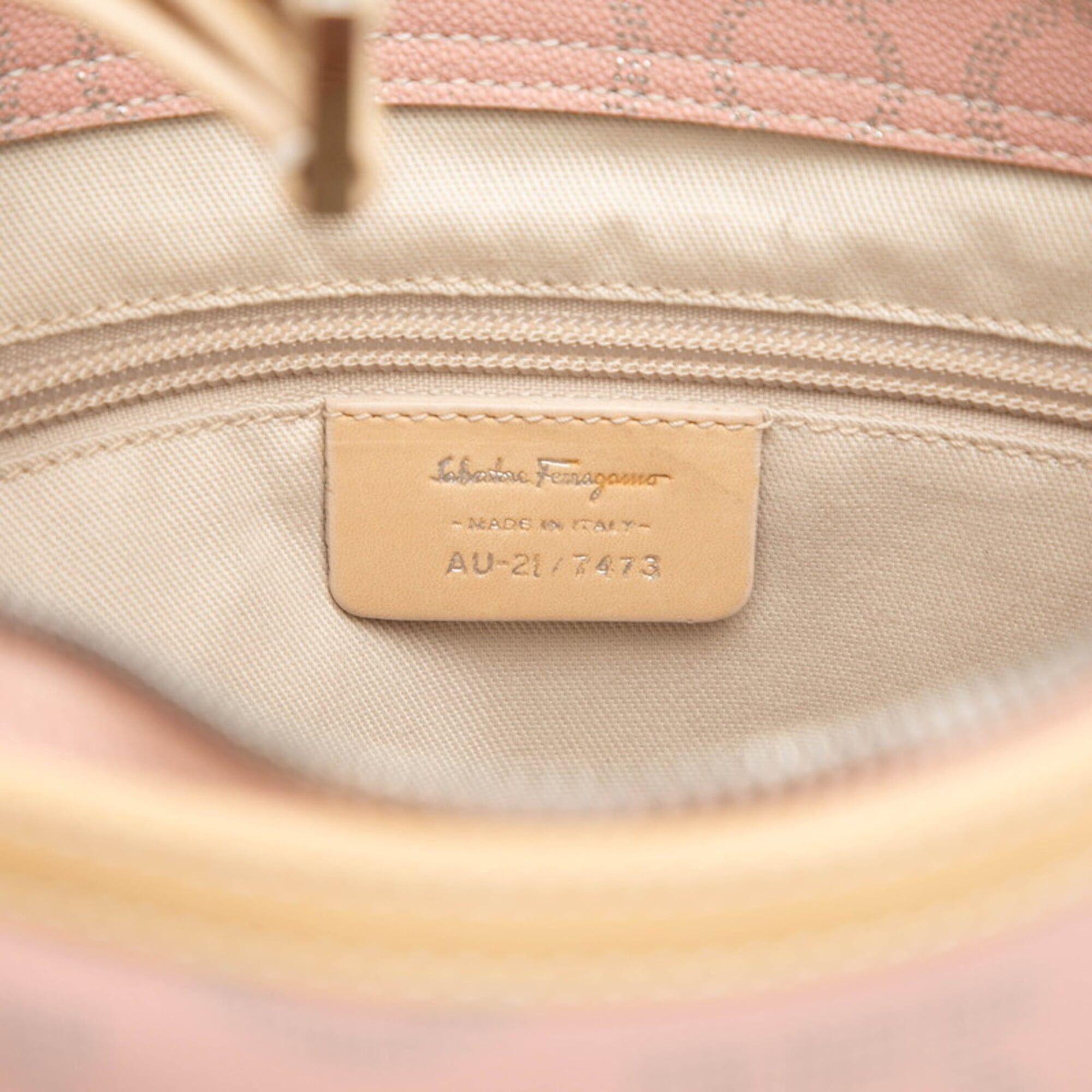 Salvatore Ferragamo Salvatore Ferragamo Gancini One-Shoulder Bag AU-21 7473 Pink Silver Beige Leather Women's Size ONE SIZE - 7 Thumbnail