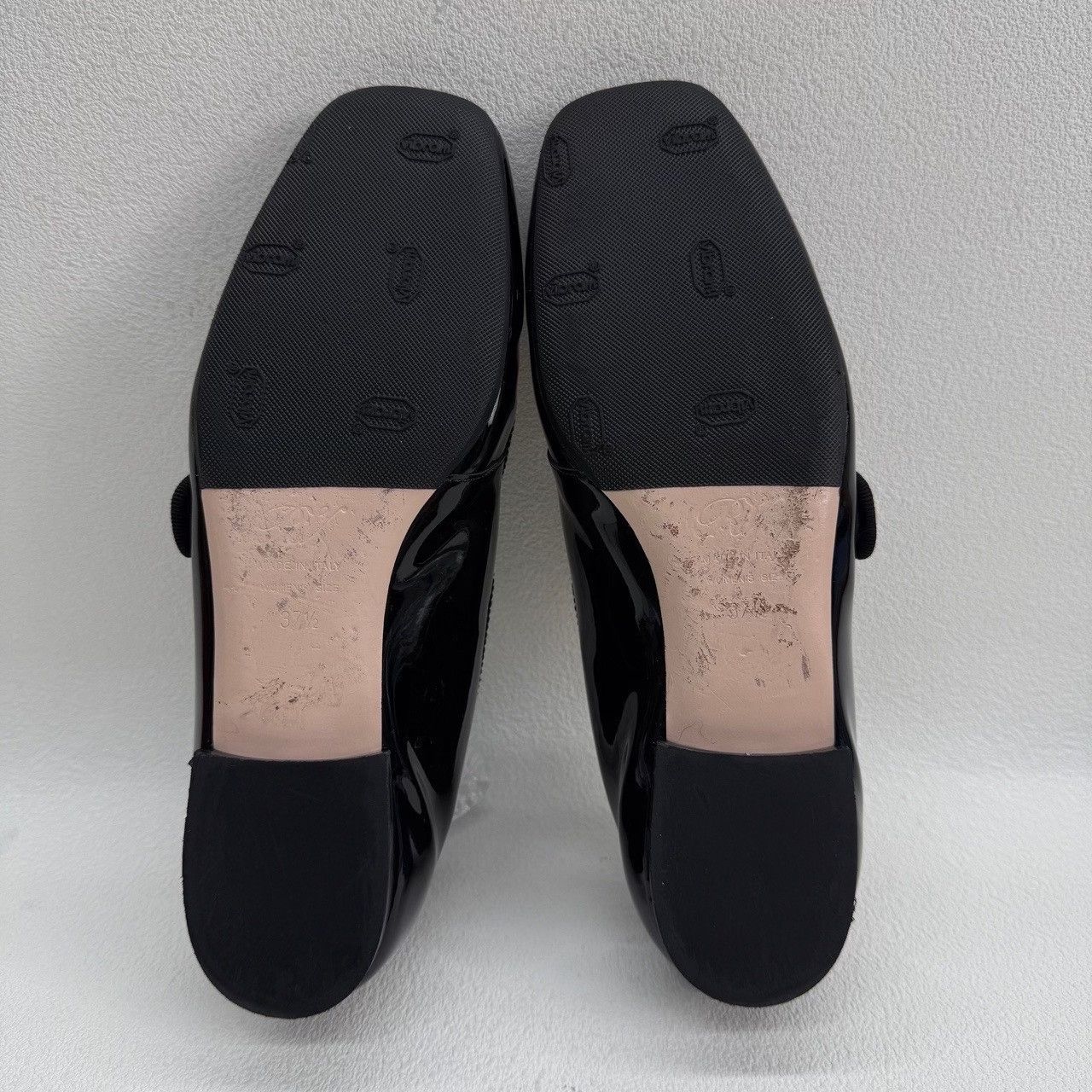 Roger Vivier Roger Vivier Crystal Buckle Patent Flats Size 37.5 Size US 7.5 / IT 37.5 - 8 Thumbnail