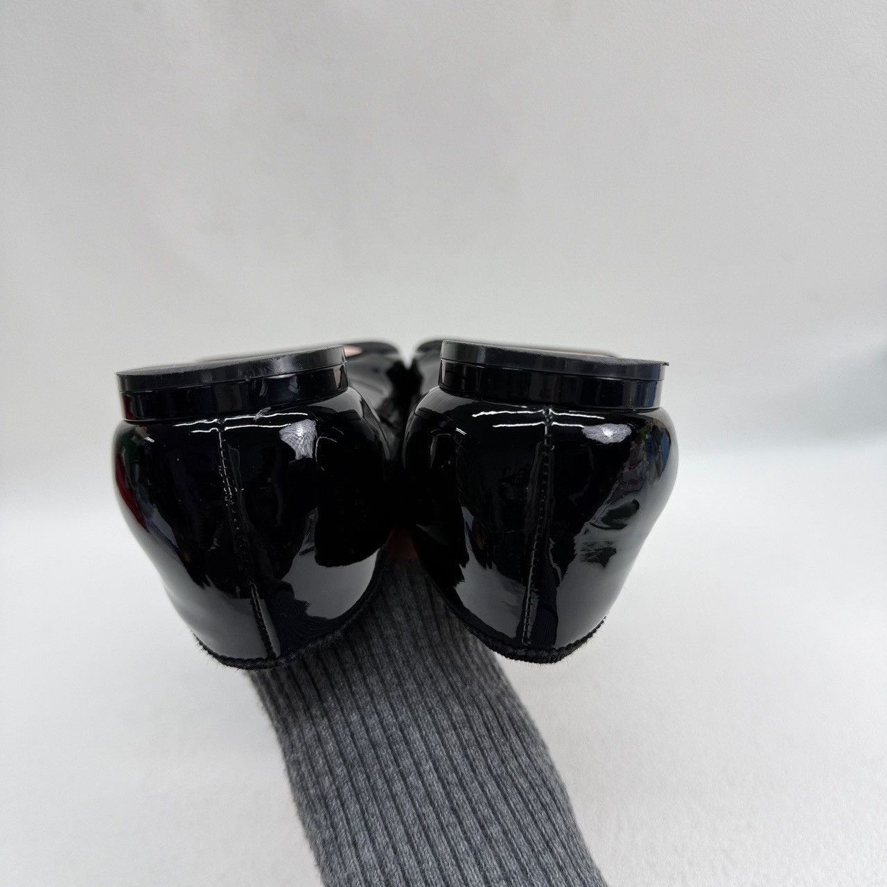 Roger Vivier Roger Vivier Crystal Buckle Patent Flats Size 37.5 Size US 7.5 / IT 37.5 - 7 Thumbnail