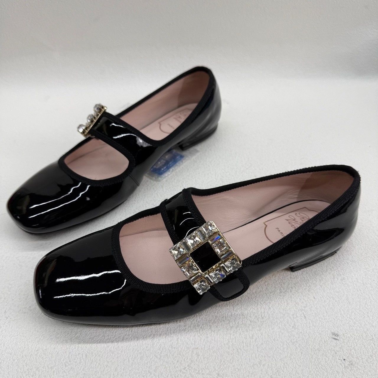 Roger Vivier Roger Vivier Crystal Buckle Patent Flats Size 37.5 Size US 7.5 / IT 37.5 - 2 Thumbnail