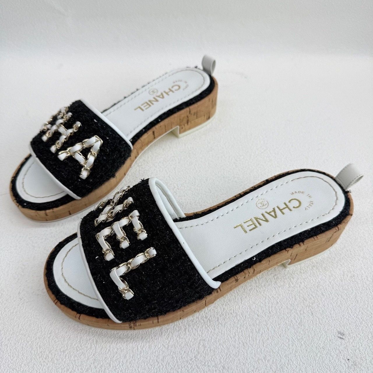 Chanel Chanel Tweed Chain Logo Sandals Size 35.5 Size US 5.5 / IT 35.5 - 2 Thumbnail