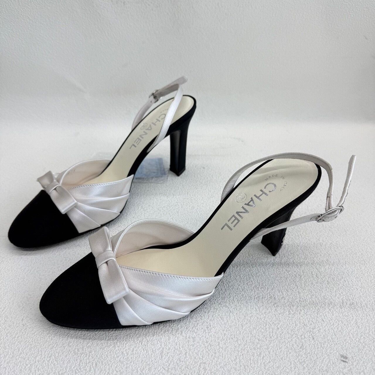 Chanel Chanel Bow Slingback Heels Size 37 Size US 7 / IT 37 - 2 Thumbnail