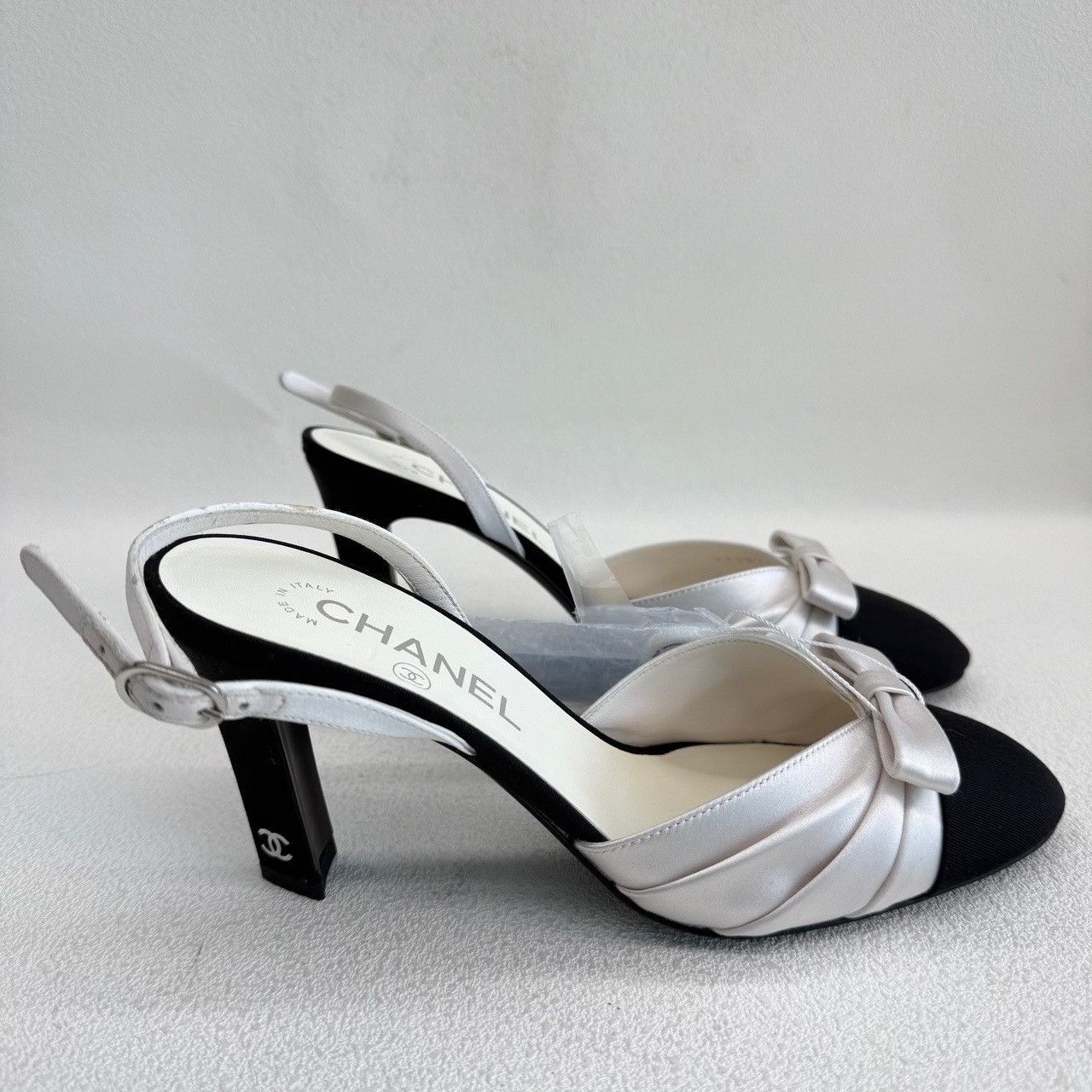 Chanel Chanel Bow Slingback Heels Size 37 Size US 7 / IT 37 - 5 Thumbnail