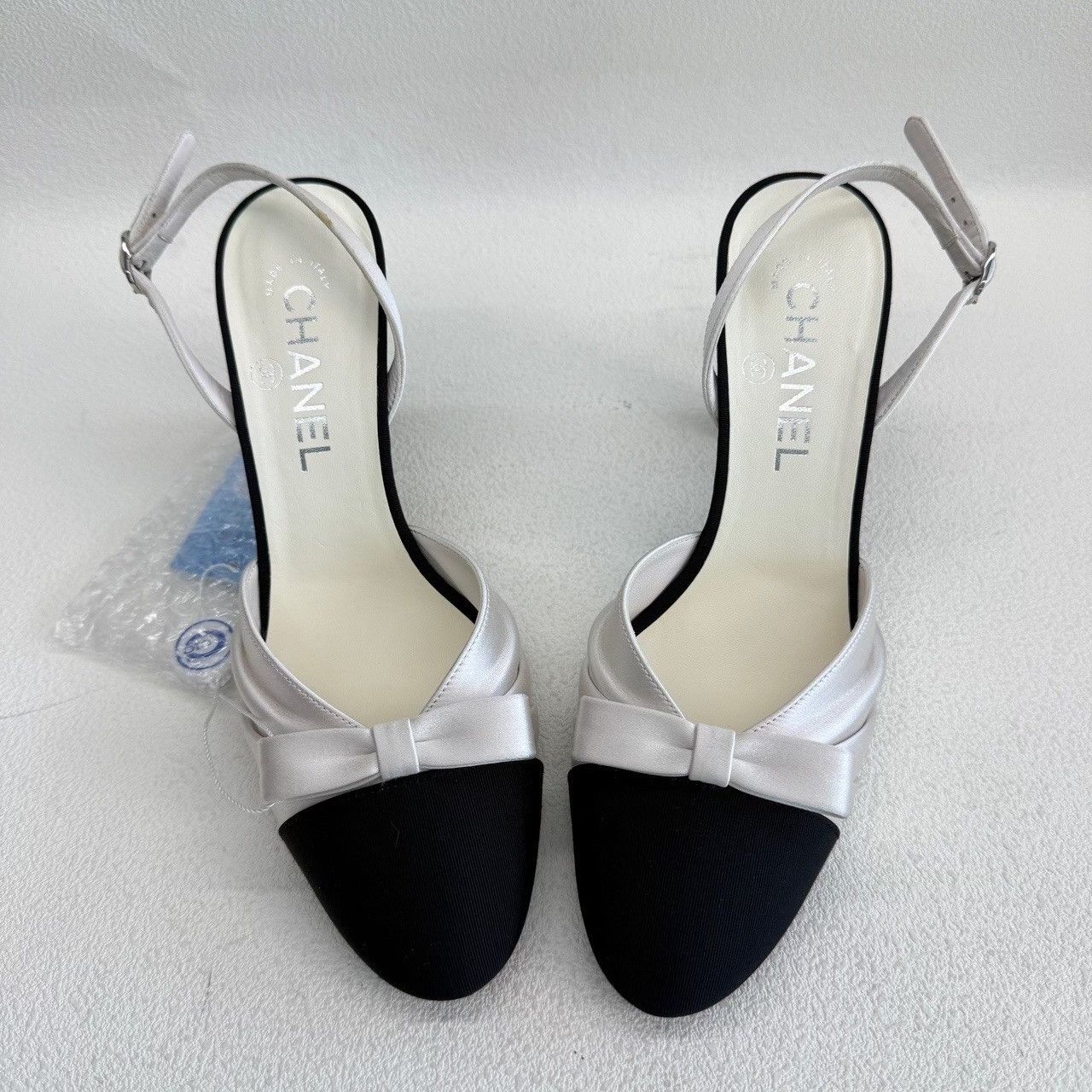 Chanel Chanel Bow Slingback Heels Size 37 Size US 7 / IT 37 - 10 Thumbnail