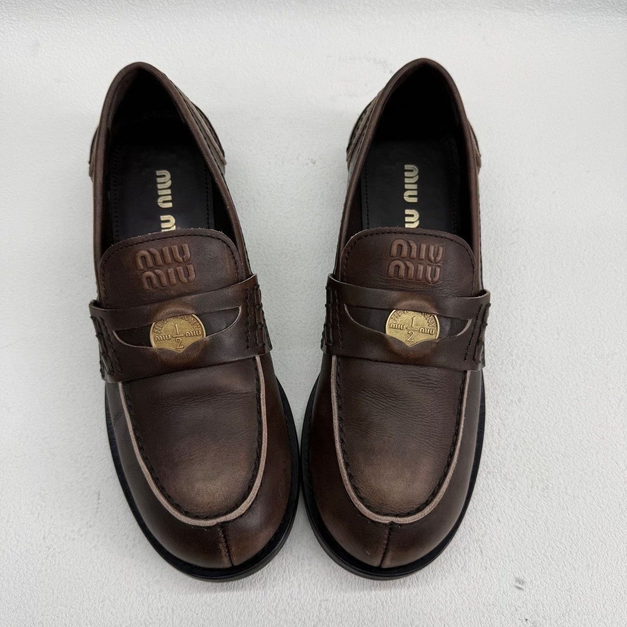 Miu Miu Miu Miu Brown Coin Penny Loafers Size 38 Size US 8 / IT 38 - 10 Thumbnail