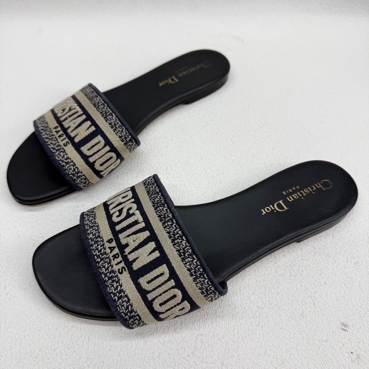 Dior Dior Dway Embroidered Canvas Slides Size 38 Size US 7 / IT 37 - 2 Thumbnail