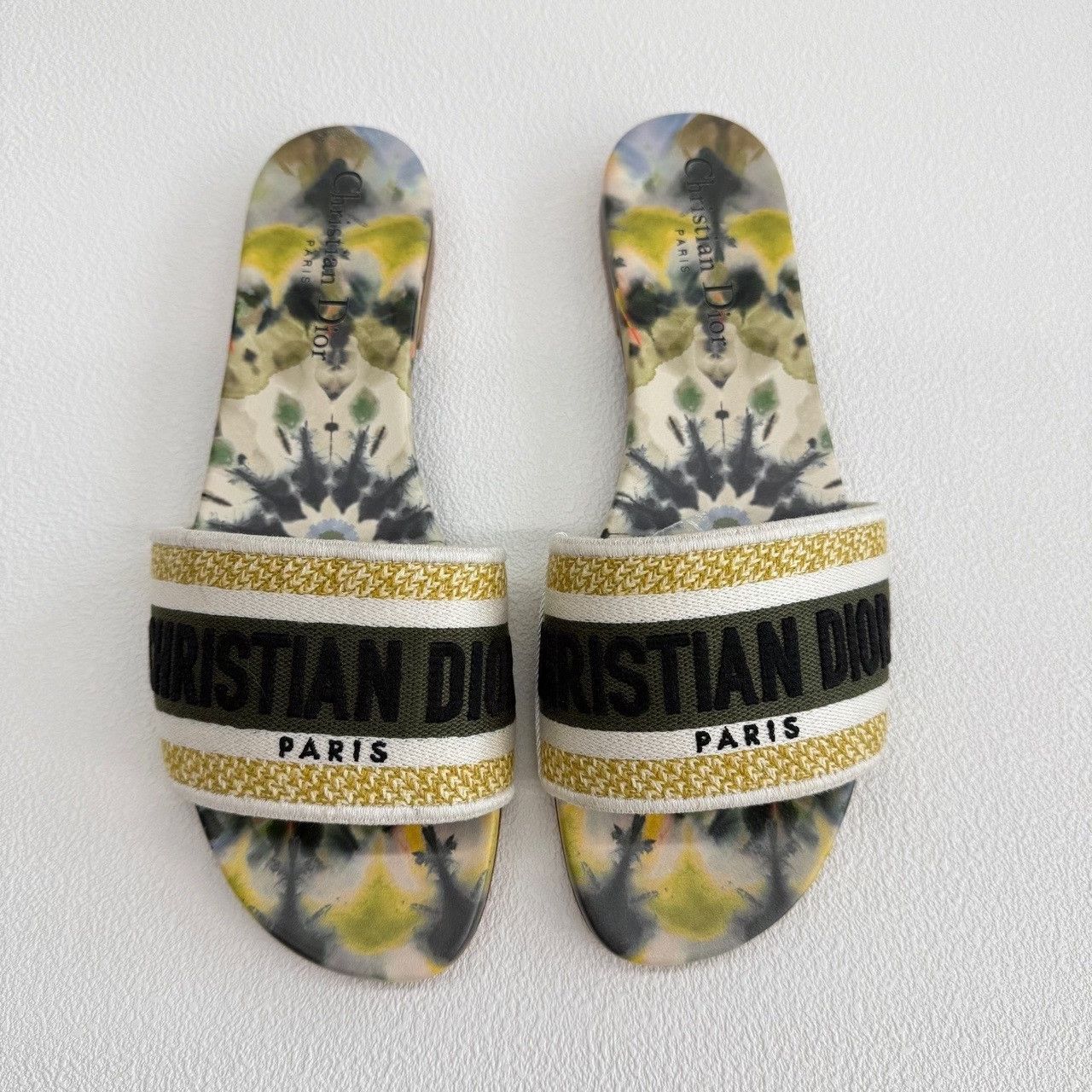 Dior Dior Dway Tie Dye Sandals Size 38 Size US 8 / IT 38 - 3 Thumbnail