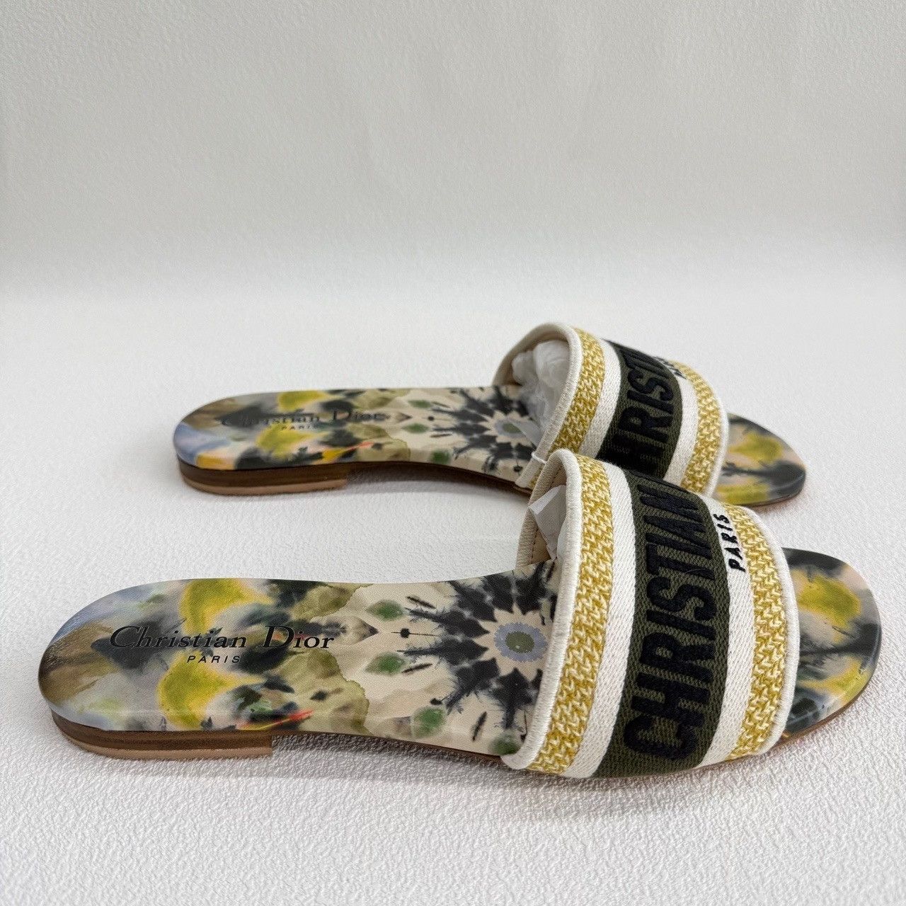 Dior Dior Dway Tie Dye Sandals Size 38 Size US 8 / IT 38 - 5 Thumbnail