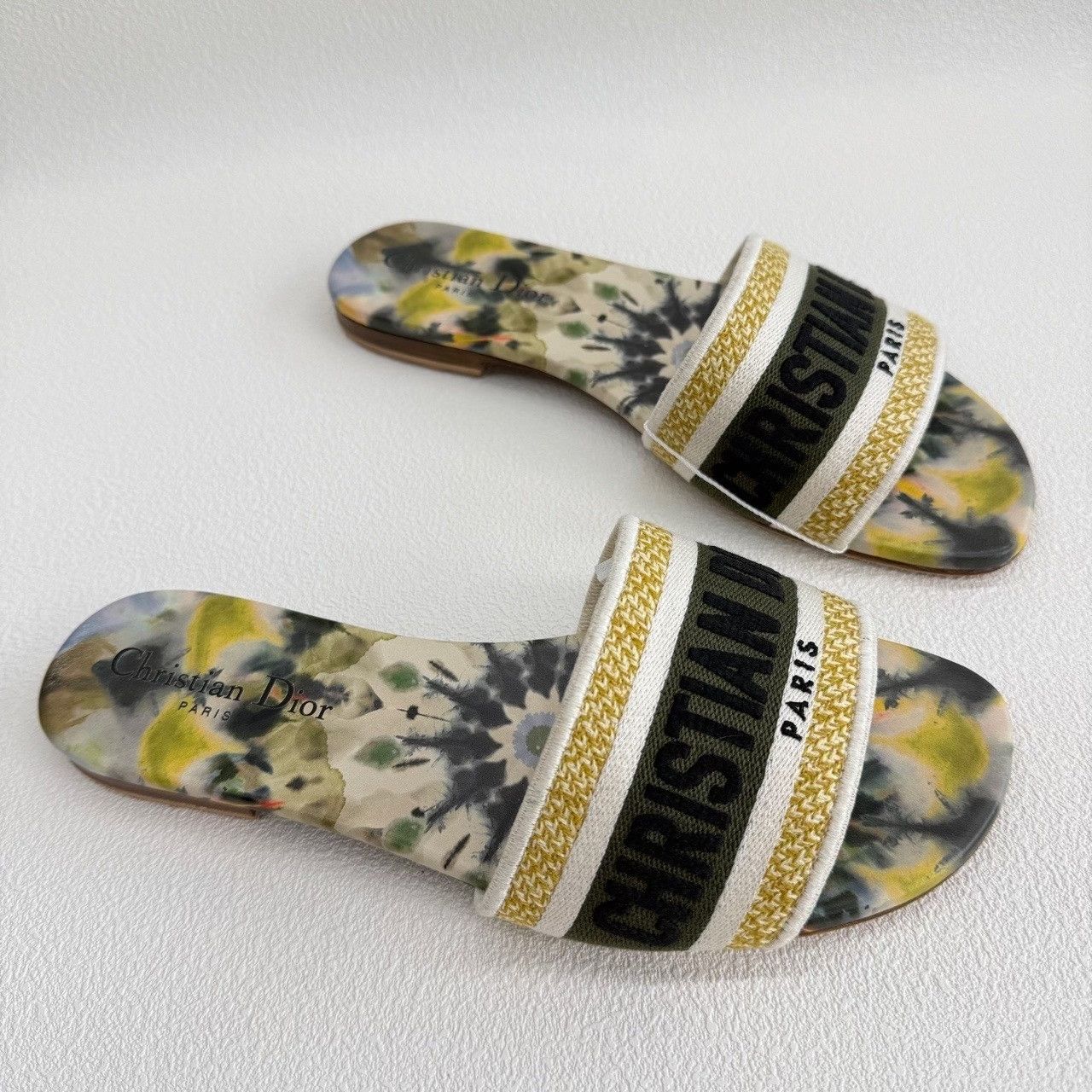 Dior Dior Dway Tie Dye Sandals Size 38 Size US 8 / IT 38 - 4 Thumbnail