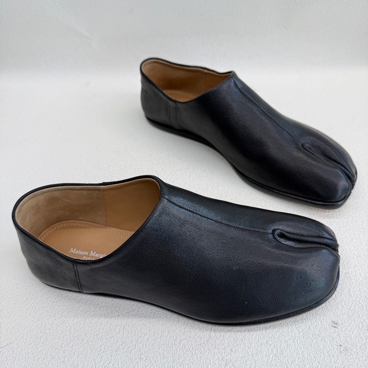 Maison Margiela Maison Margiela Tabi Leather Slip Ons Size 41 Size US 8 / EU 41 - 5 Thumbnail