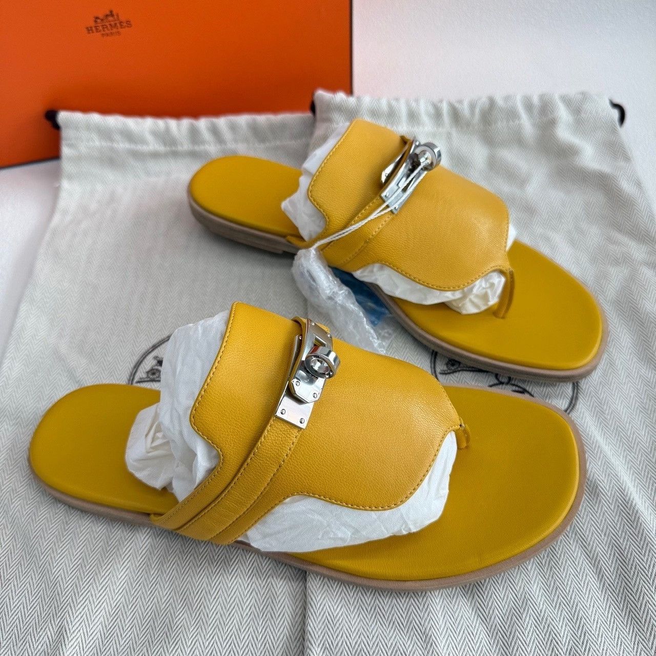 Hermes Hermes Elixir Leather Sandals Size 35 Size US 5 / IT 35 - 5 Thumbnail