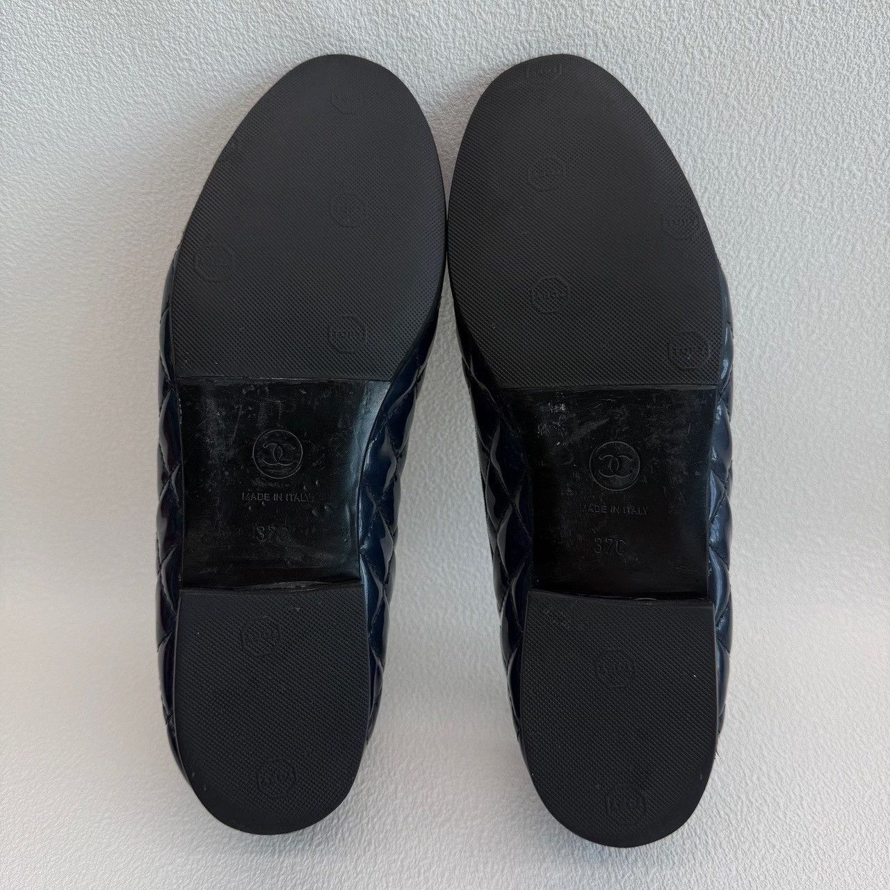 Chanel Chanel Quilted Patent Leather Ballet Flats Size 37 Size US 7 / IT 37 - 8 Thumbnail