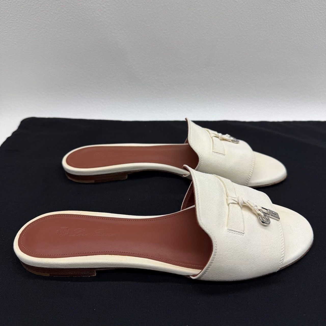 Loro Piana Loro Piana Summer Charms Suede Sandals Size 38 Size US 8 / IT 38 - 5 Thumbnail