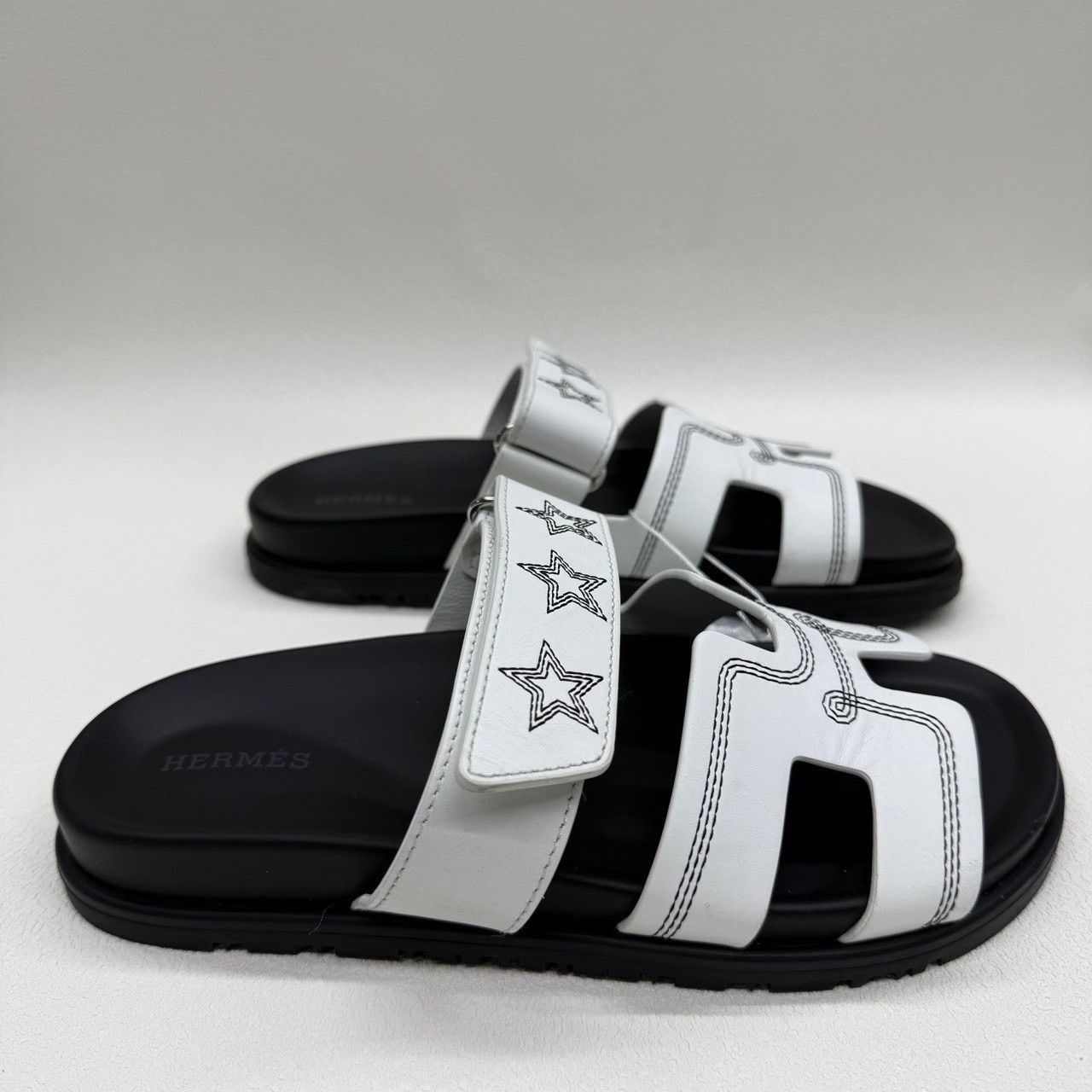 Hermes Hermes Chypre Star Embroidered Sandals Size 37 Size US 7 / IT 37 - 5 Thumbnail