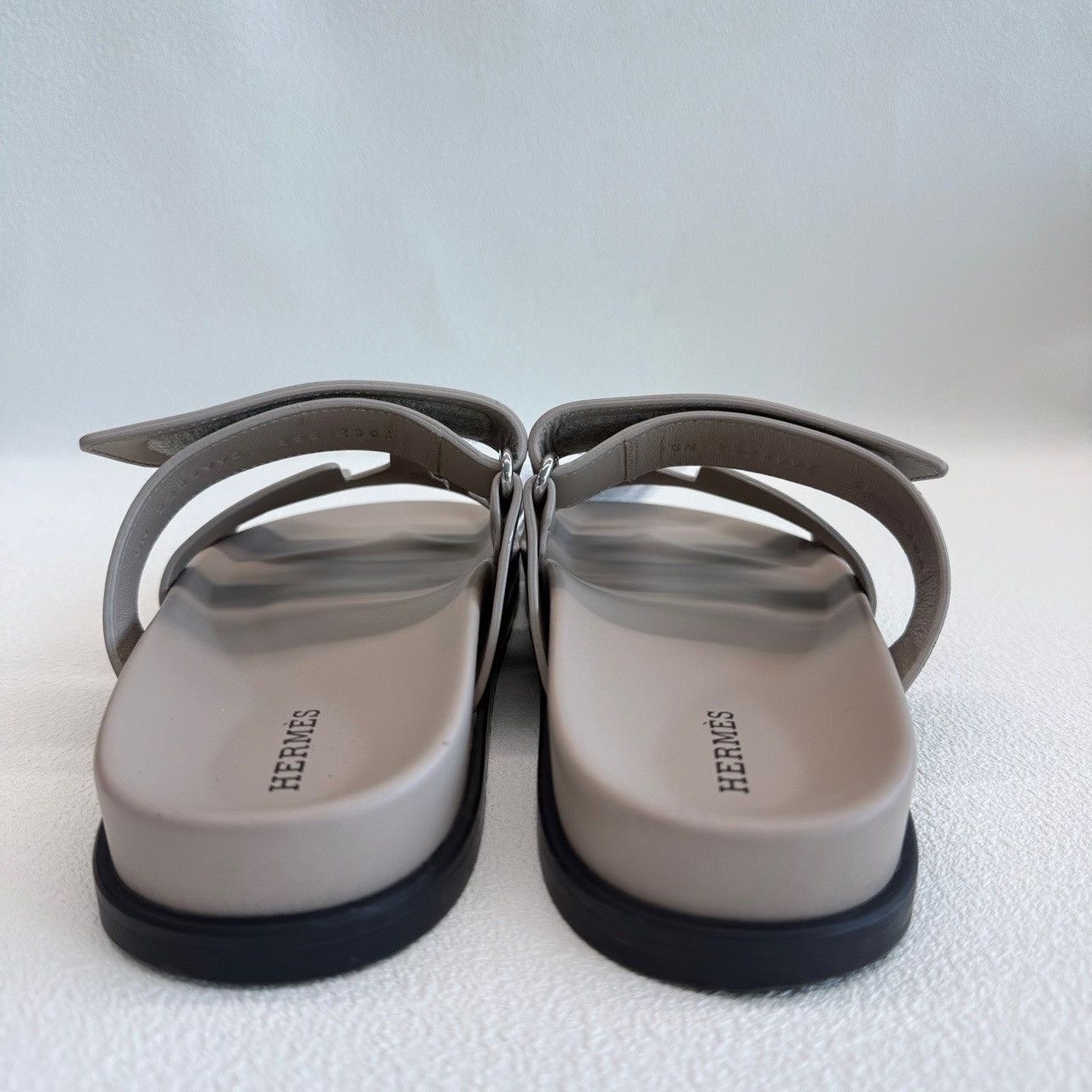 Hermes Hermes Chypre Sandals Size 35.5 Size US 5.5 / IT 35.5 - 6 Thumbnail