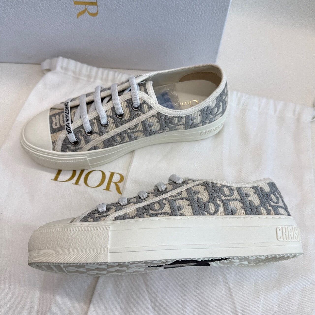 Dior Dior Oblique Walk'n'Dior Low-Top Sneakers Size 35 Size US 5 / IT 35 - 10 Thumbnail