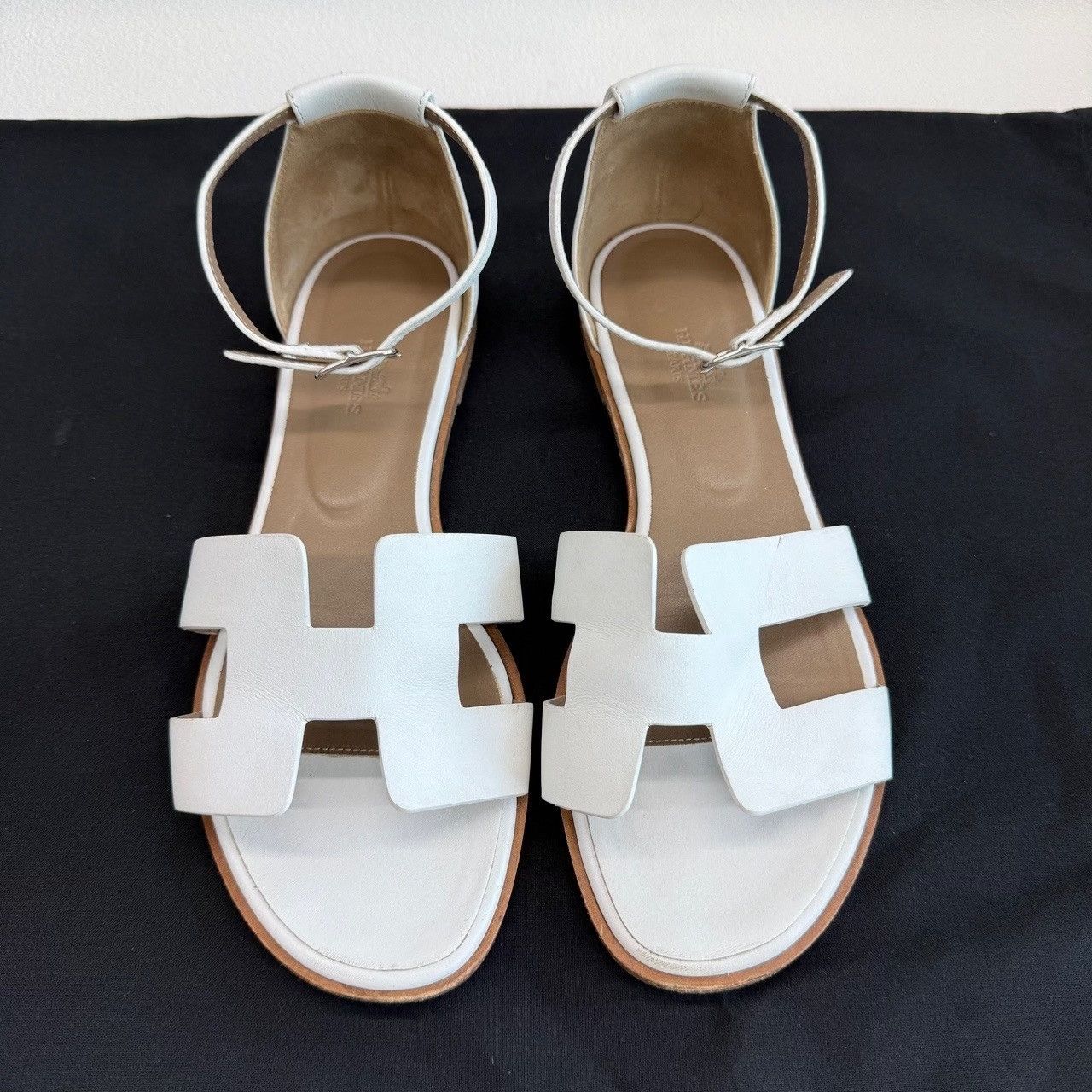 Hermes Hermes White Santorini Sandals Size 38 Size US 8 / IT 38 - 3 Thumbnail
