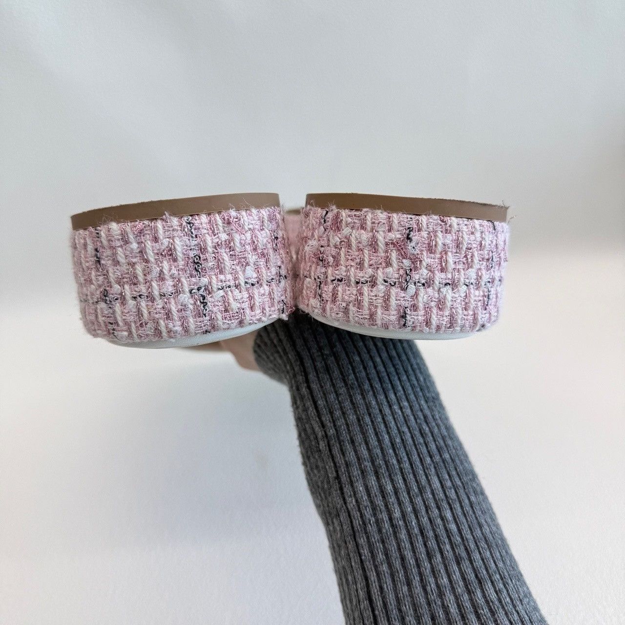 Chanel Chanel Pink Tweed CC Mules Size 37.5 Size US 7.5 / IT 37.5 - 7 Thumbnail