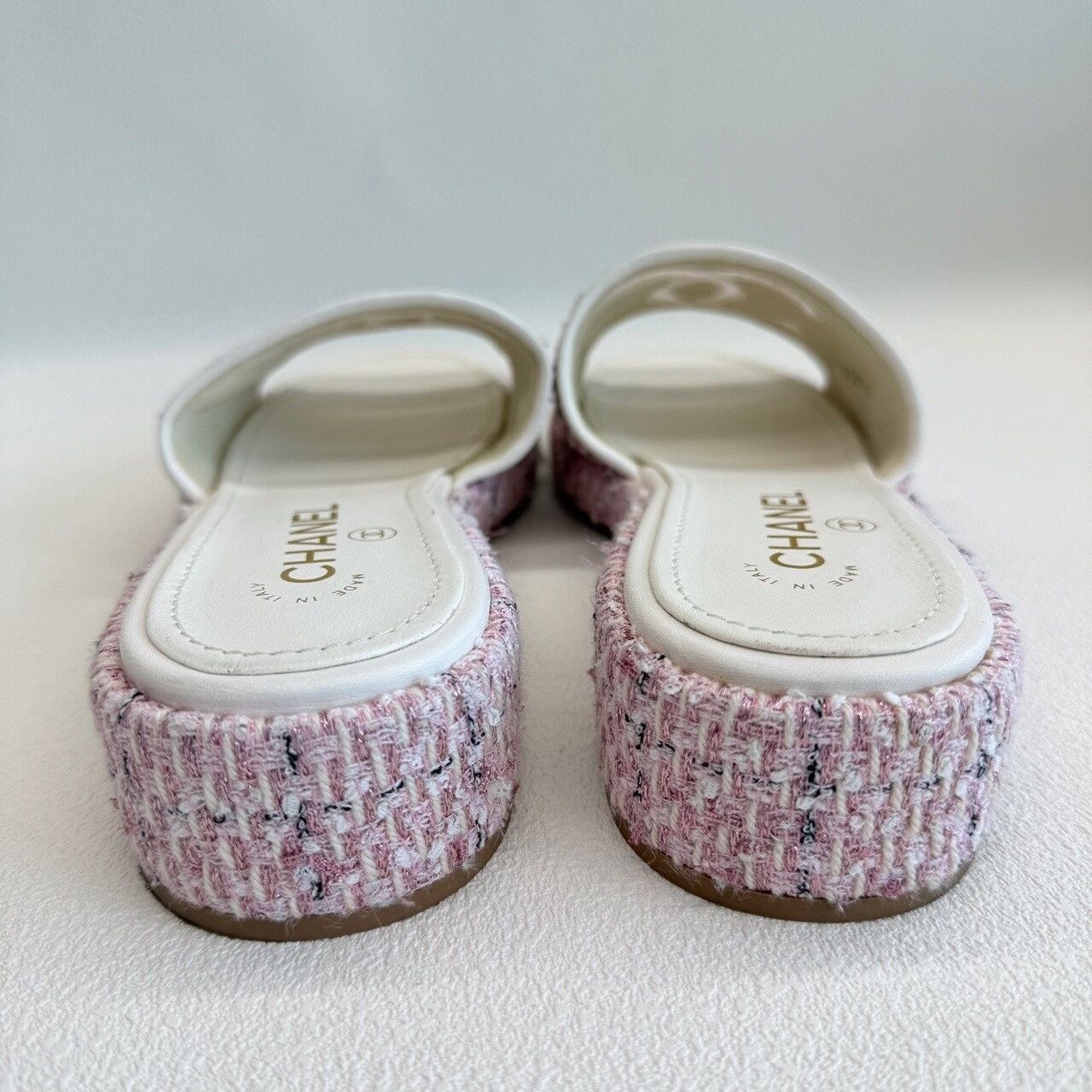 Chanel Chanel Pink Tweed CC Mules Size 37.5 Size US 7.5 / IT 37.5 - 6 Thumbnail