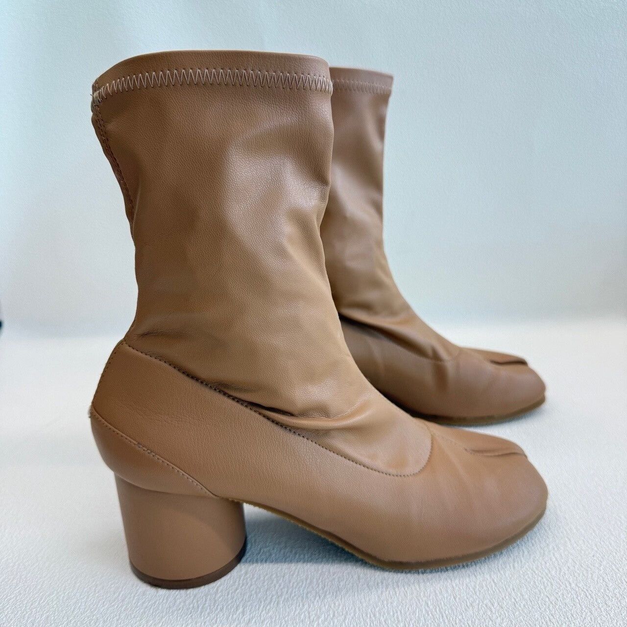 Maison Margiela Maison Margiela Brown Tabi Boots Size 36 Size US 6 / IT 36 - 5 Thumbnail