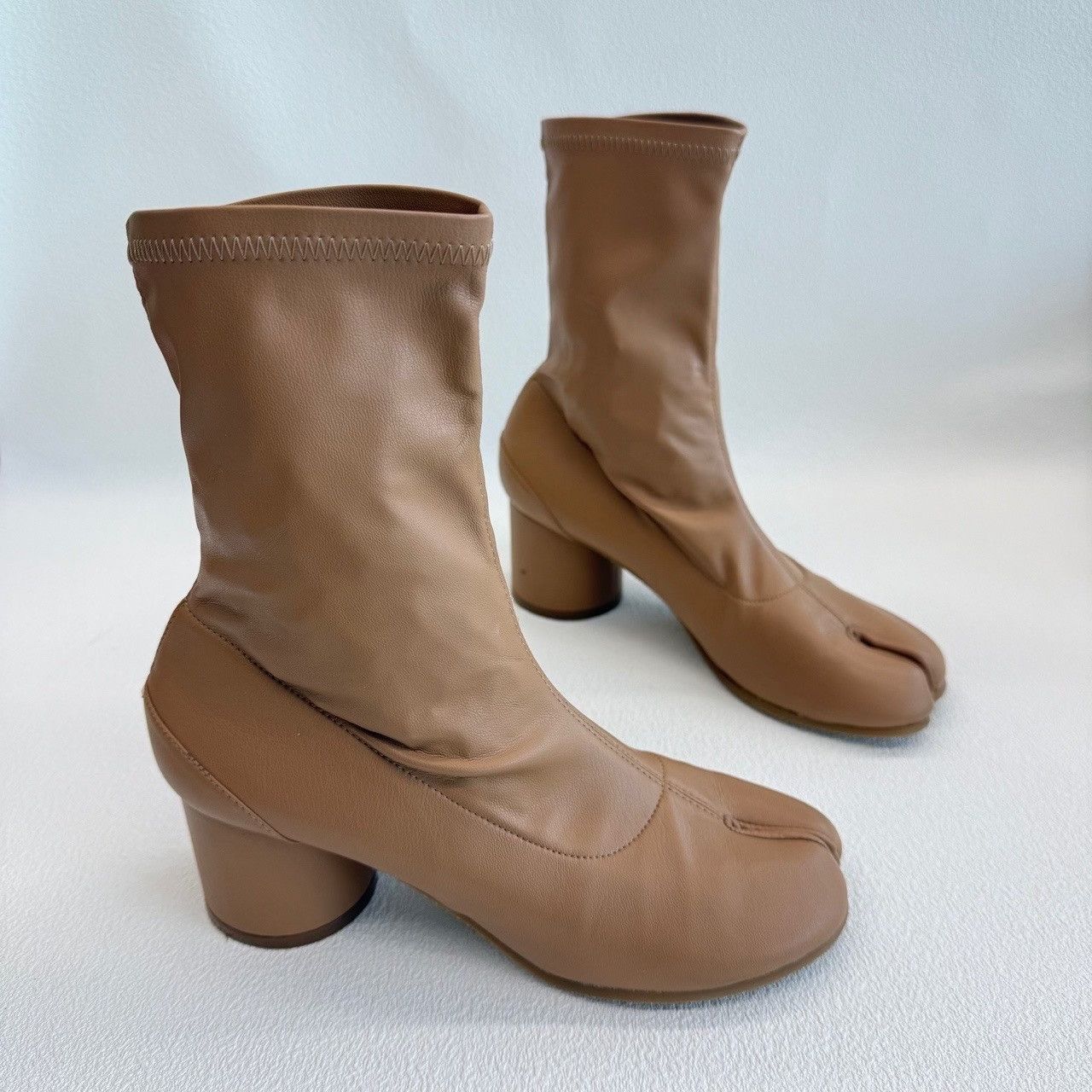 Maison Margiela Maison Margiela Brown Tabi Boots Size 36 Size US 6 / IT 36 - 4 Thumbnail