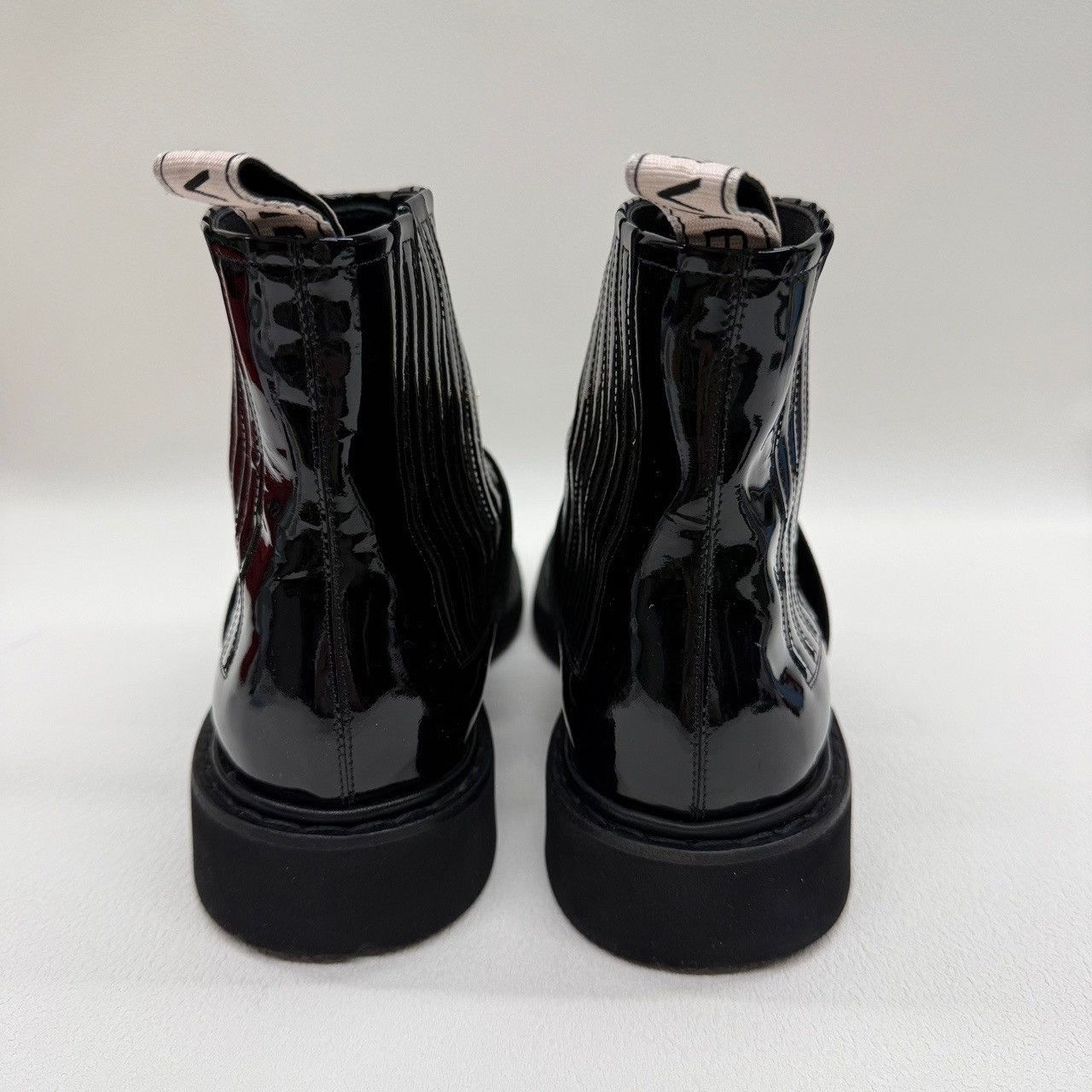 Roger Vivier Roger Vivier Patent Crystal Buckle Chelsea Boots Size 37.5 Size US 7.5 / IT 37.5 - 6 Thumbnail