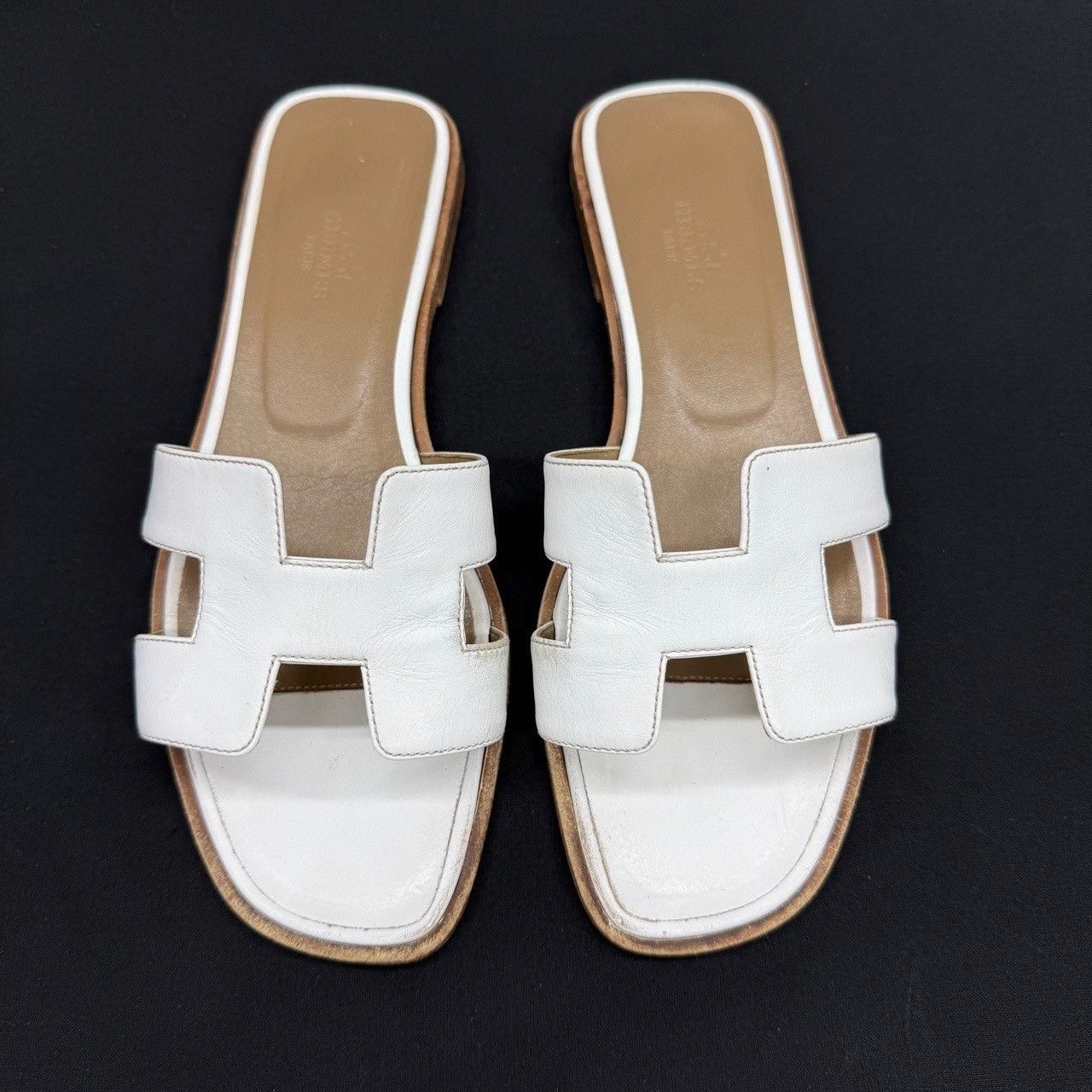 Hermes Hermès White Leather Oran Sandals Size 37.5 Size US 7.5 / IT 37.5 - 3 Thumbnail