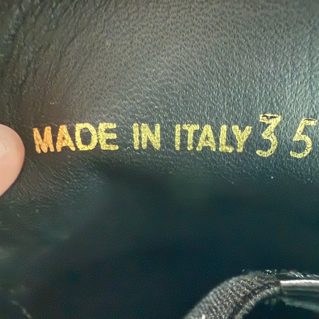 Prada Prada Logo Plaque Leather Loafers Size 35 Size US 5 / IT 35 - 8 Thumbnail