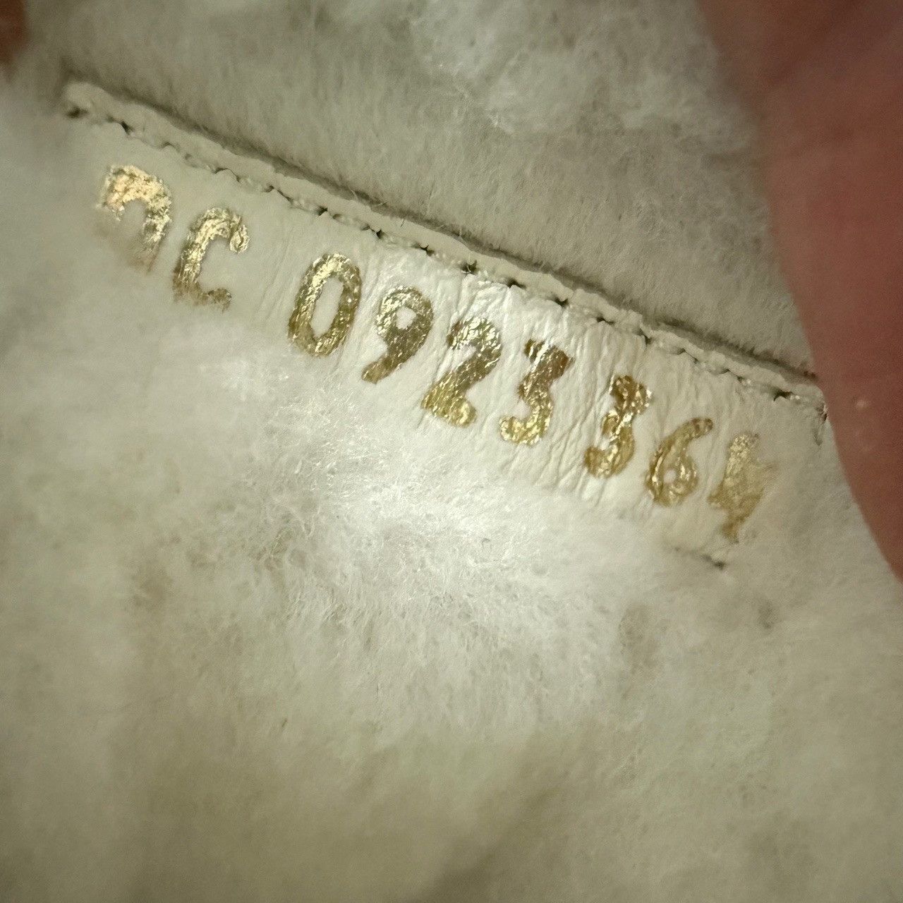 Dior Dior Oblique Shearling Low-Top Sneakers Size 36.5 Size US 6.5 / IT 36.5 - 8 Thumbnail