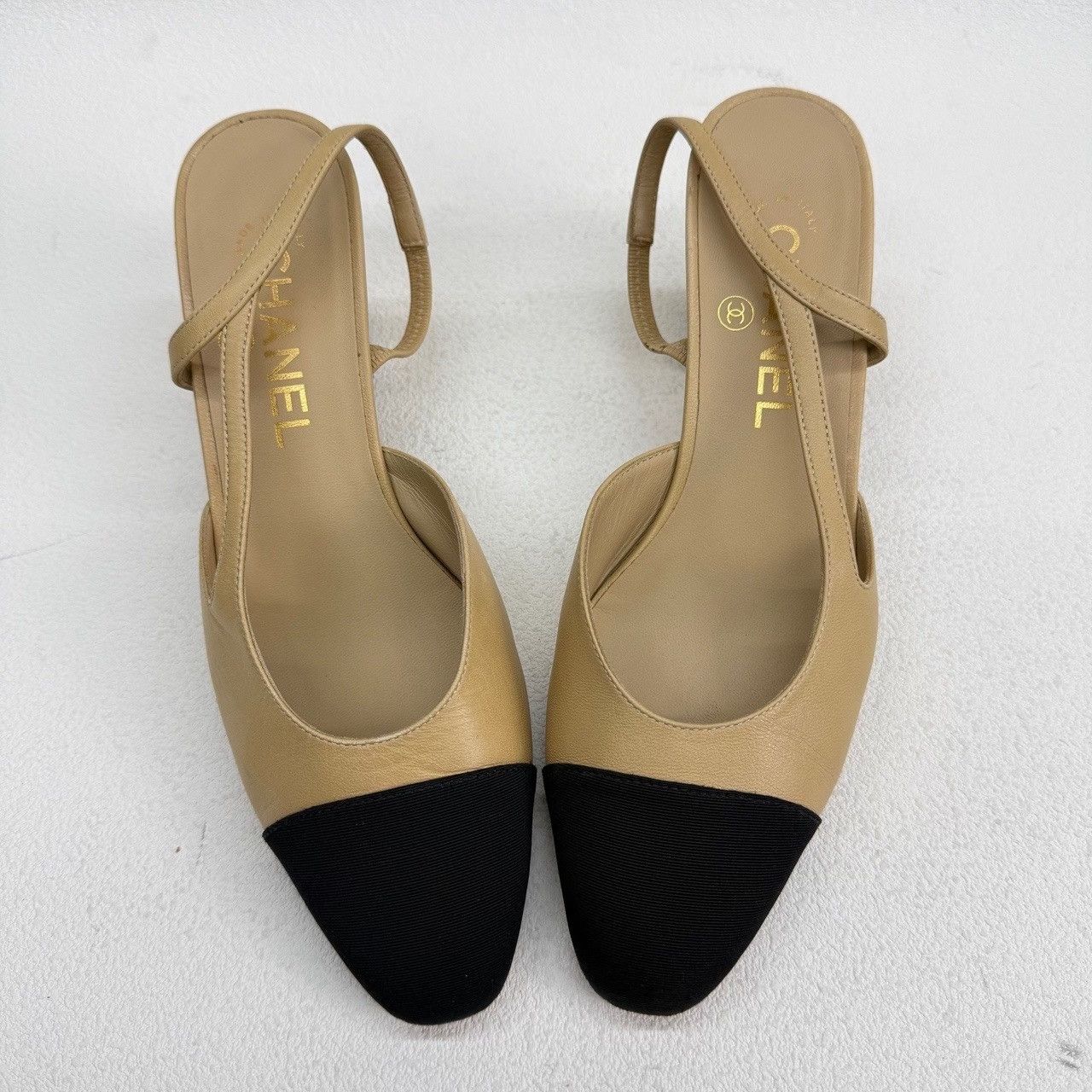 Chanel Chanel Slingback Block Heel Pumps Size 36.5 Size US 6.5 / IT 36.5 - 10 Thumbnail