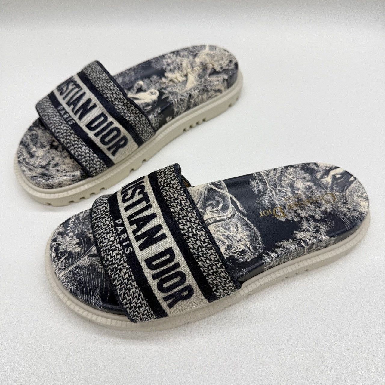 Dior Dior Toile de Jouy Dway Slides Size 36 Size US 5 / IT 35 - 2 Thumbnail