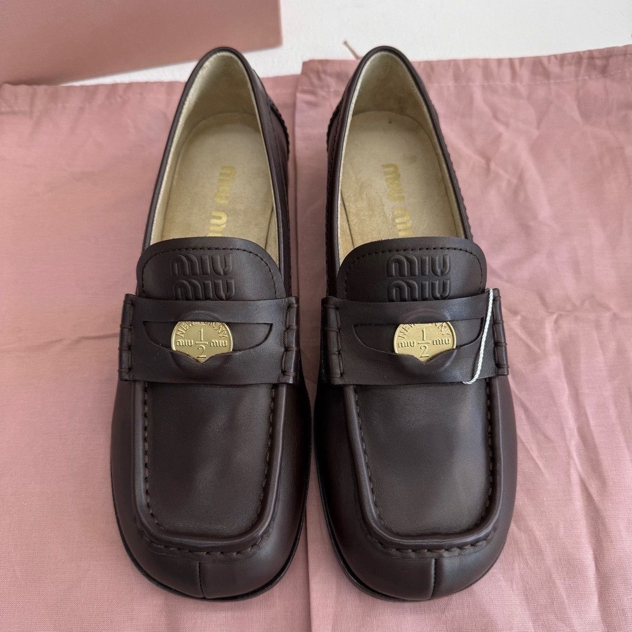 Miu Miu Miu Miu Coin Leather Loafers Size 35.5 Size US 5.5 / IT 35.5 - 4 Thumbnail