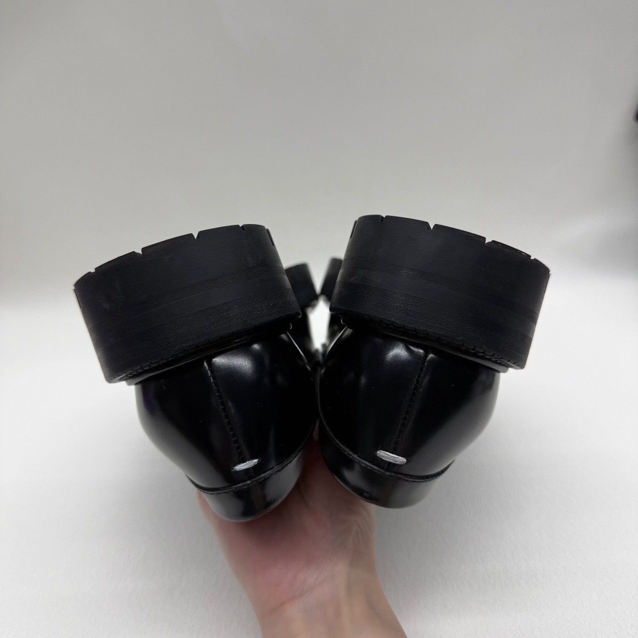 Maison Margiela Maison Margiela Tabi Leather Loafers Size 36 Size US 6 / IT 36 - 7 Thumbnail
