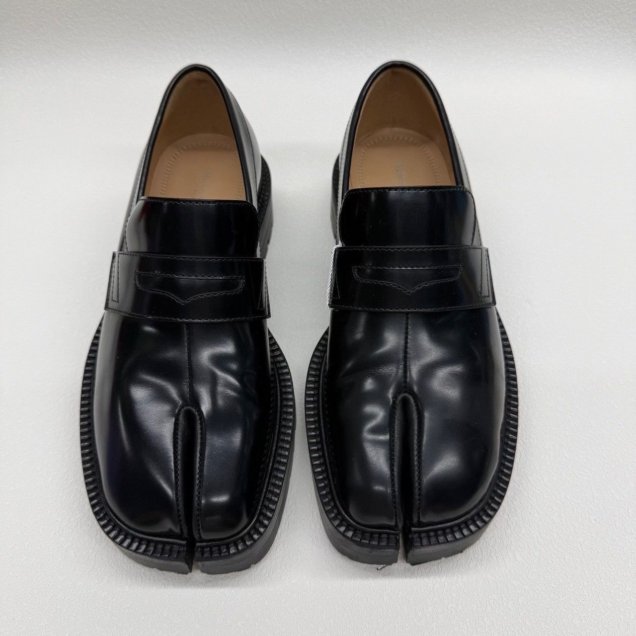 Maison Margiela Maison Margiela Tabi Leather Loafers Size 36 Size US 6 / IT 36 - 3 Thumbnail