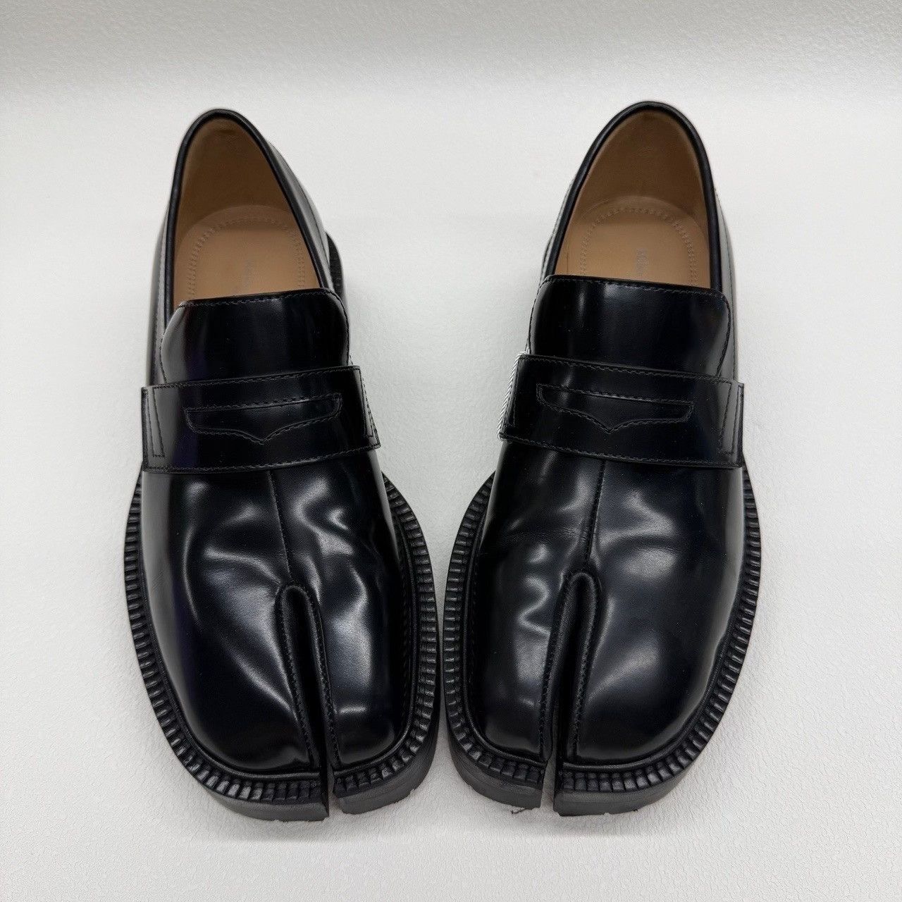 Maison Margiela Maison Margiela Tabi Leather Loafers Size 36 Size US 6 / IT 36 - 10 Thumbnail